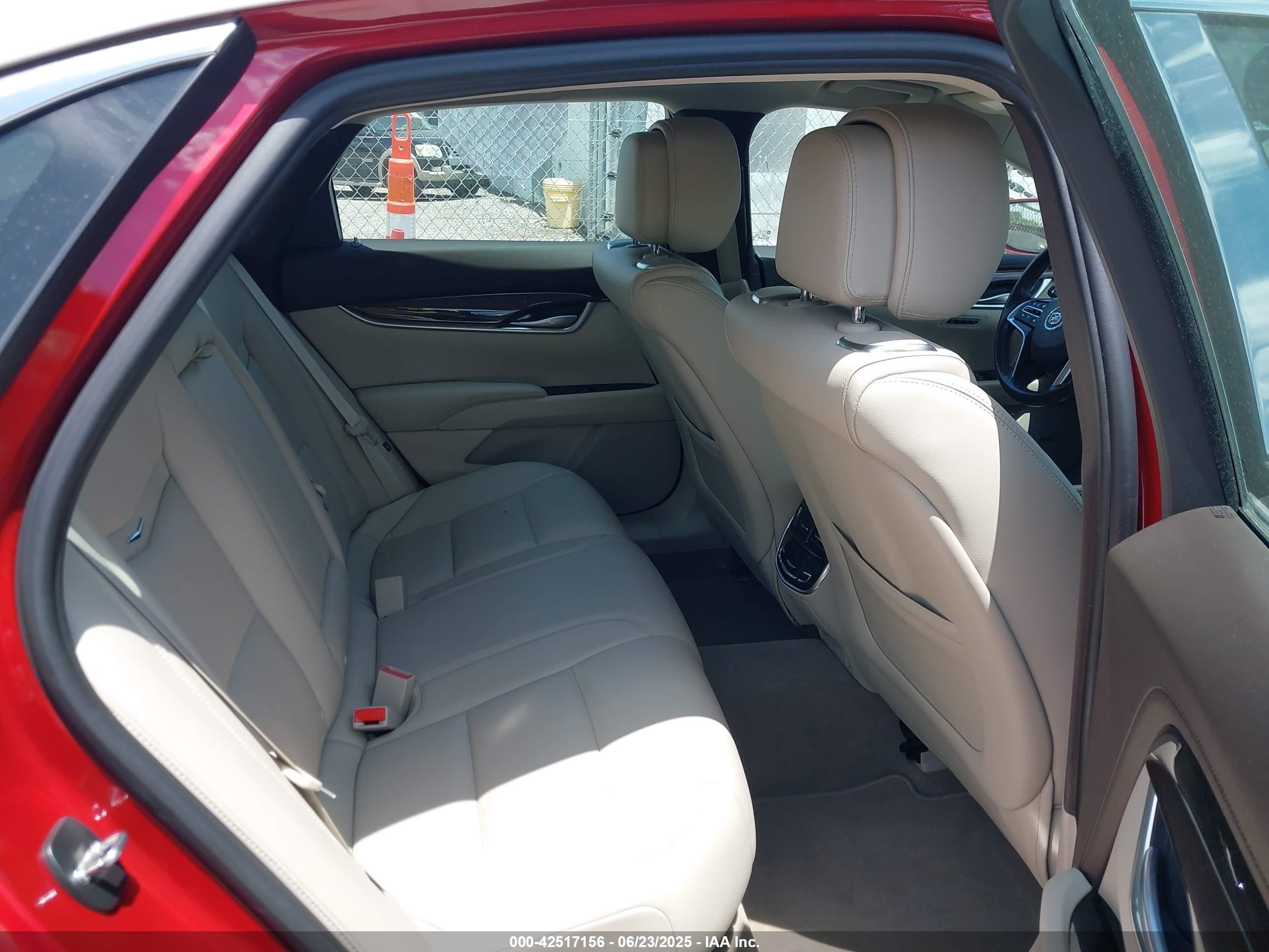 2013 Cadillac Xts Premium Red vin: 2G61S5S38D9198487