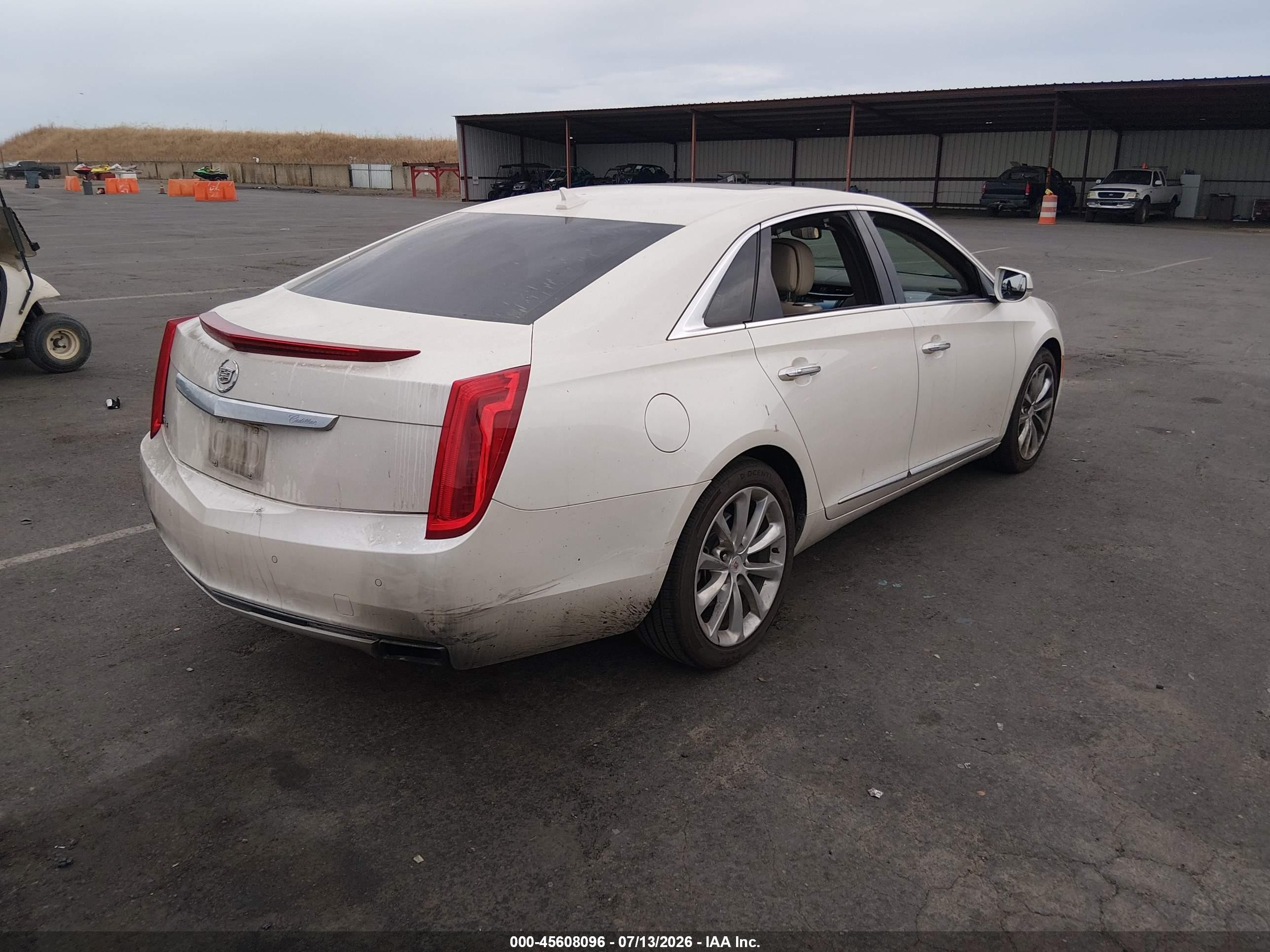2013 Cadillac Xts Premium Белый vin: 2G61S5S3XD9160422