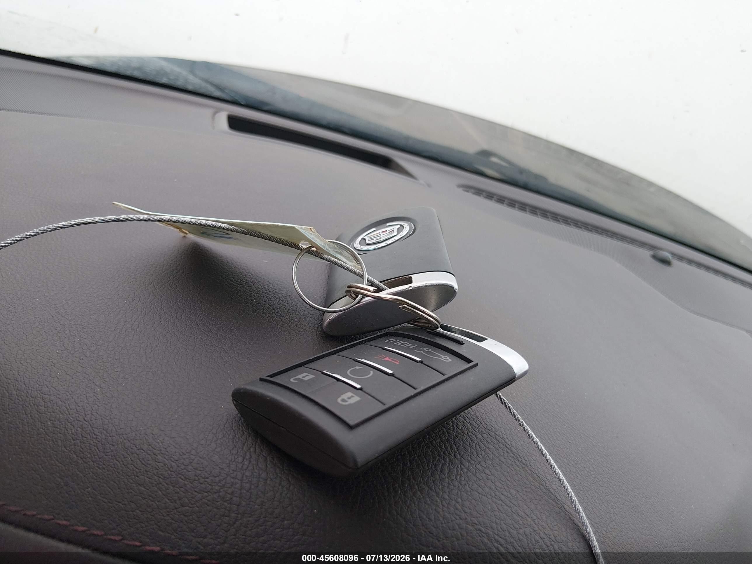 2013 Cadillac Xts Premium Белый vin: 2G61S5S3XD9160422