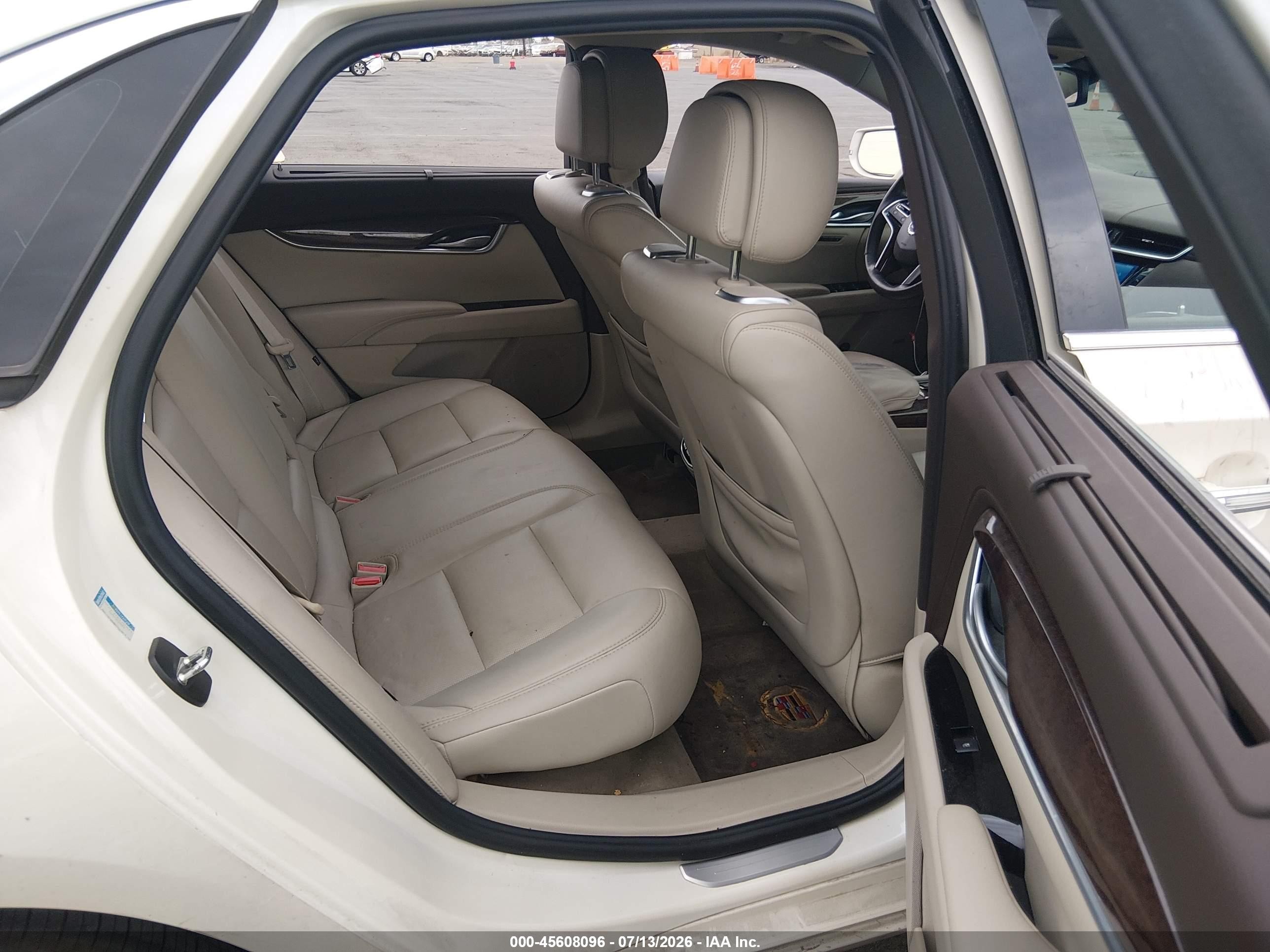 2013 Cadillac Xts Premium Белый vin: 2G61S5S3XD9160422