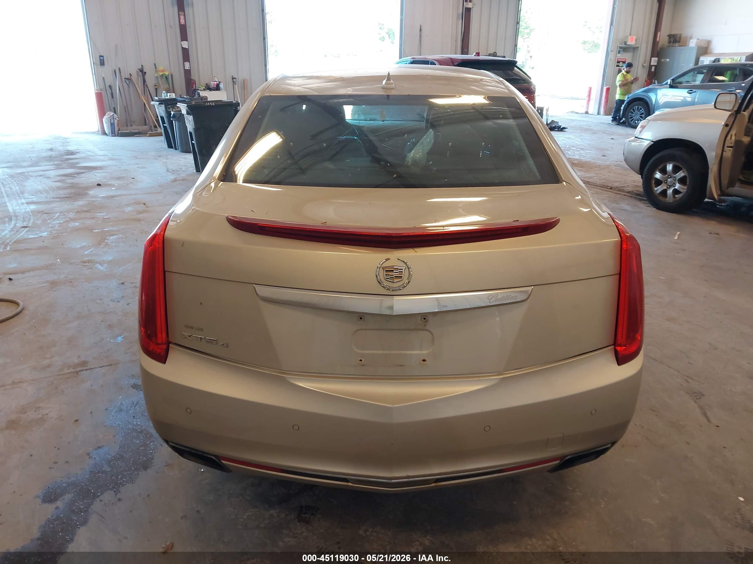 2013 Cadillac Xts Premium Tan vin: 2G61T5S32D9234980