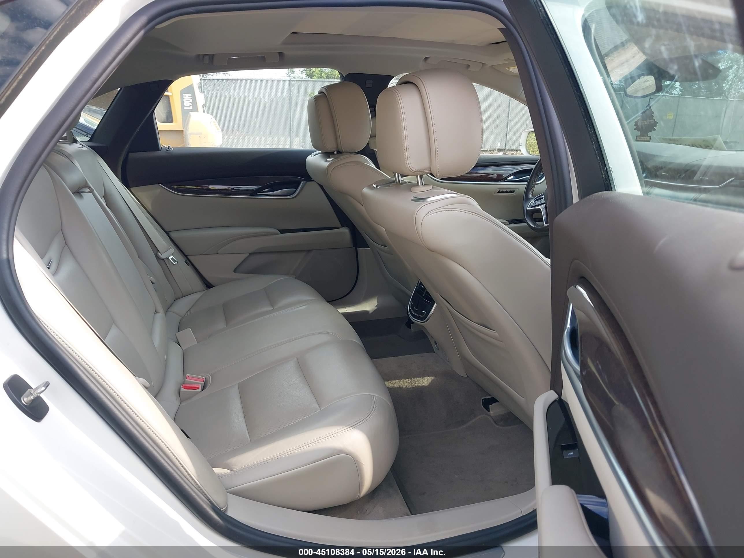 2013 Cadillac Xts Premium White vin: 2G61T5S33D9186857
