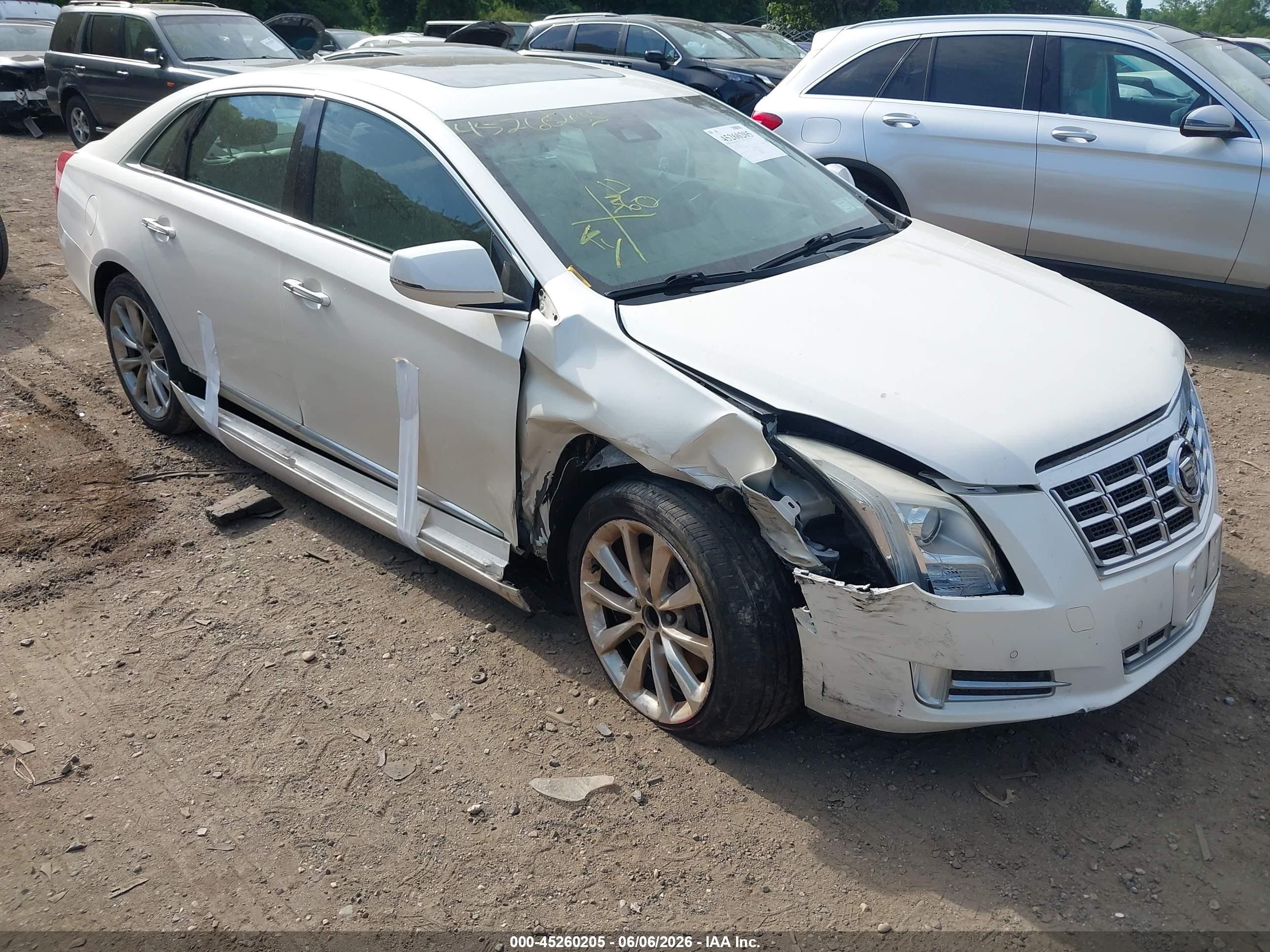 2013 Cadillac Xts Premium White vin: 2G61T5S36D9105513