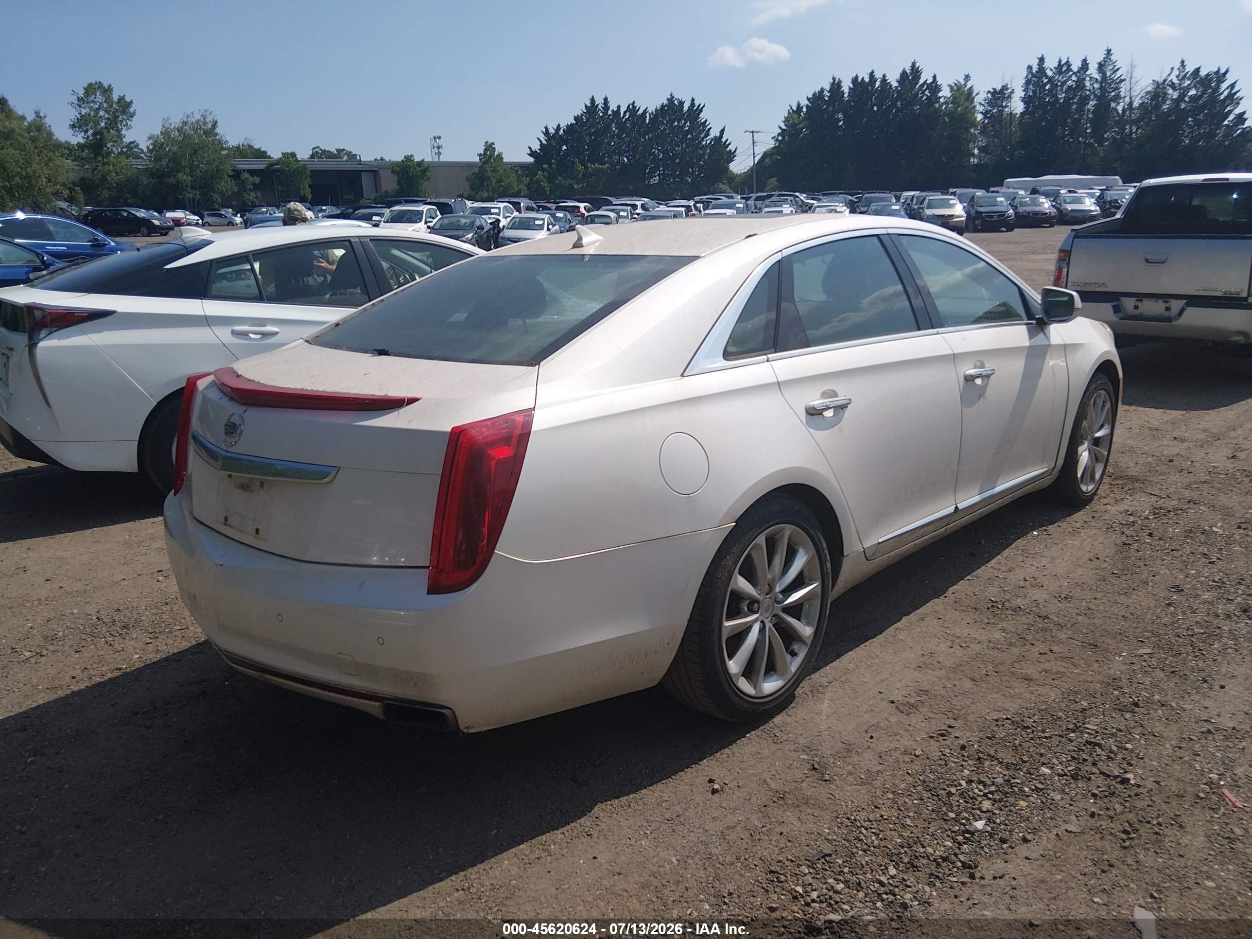 2013 Cadillac Xts Premium White vin: 2G61T5S36D9215185