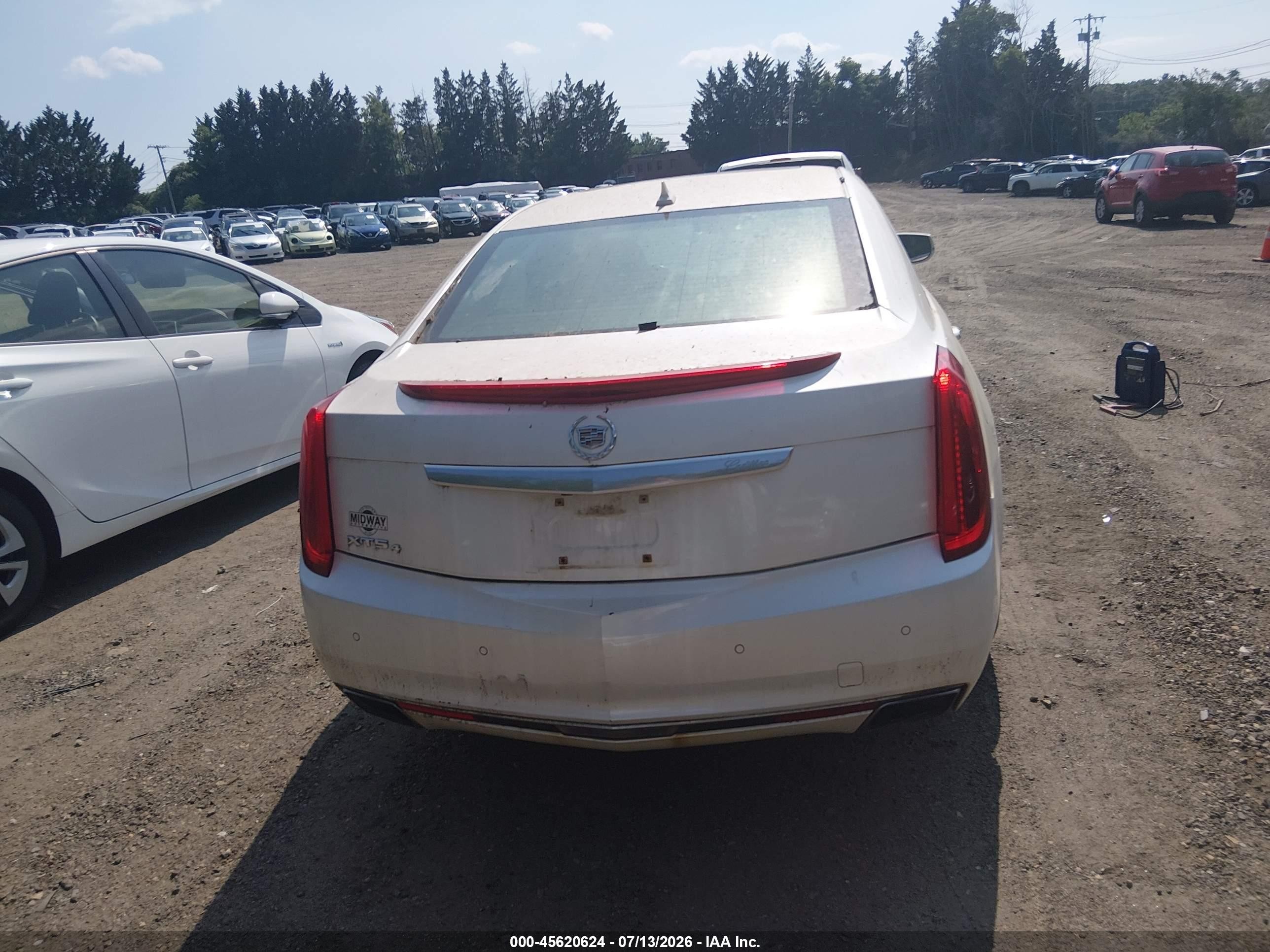 2013 Cadillac Xts Premium White vin: 2G61T5S36D9215185