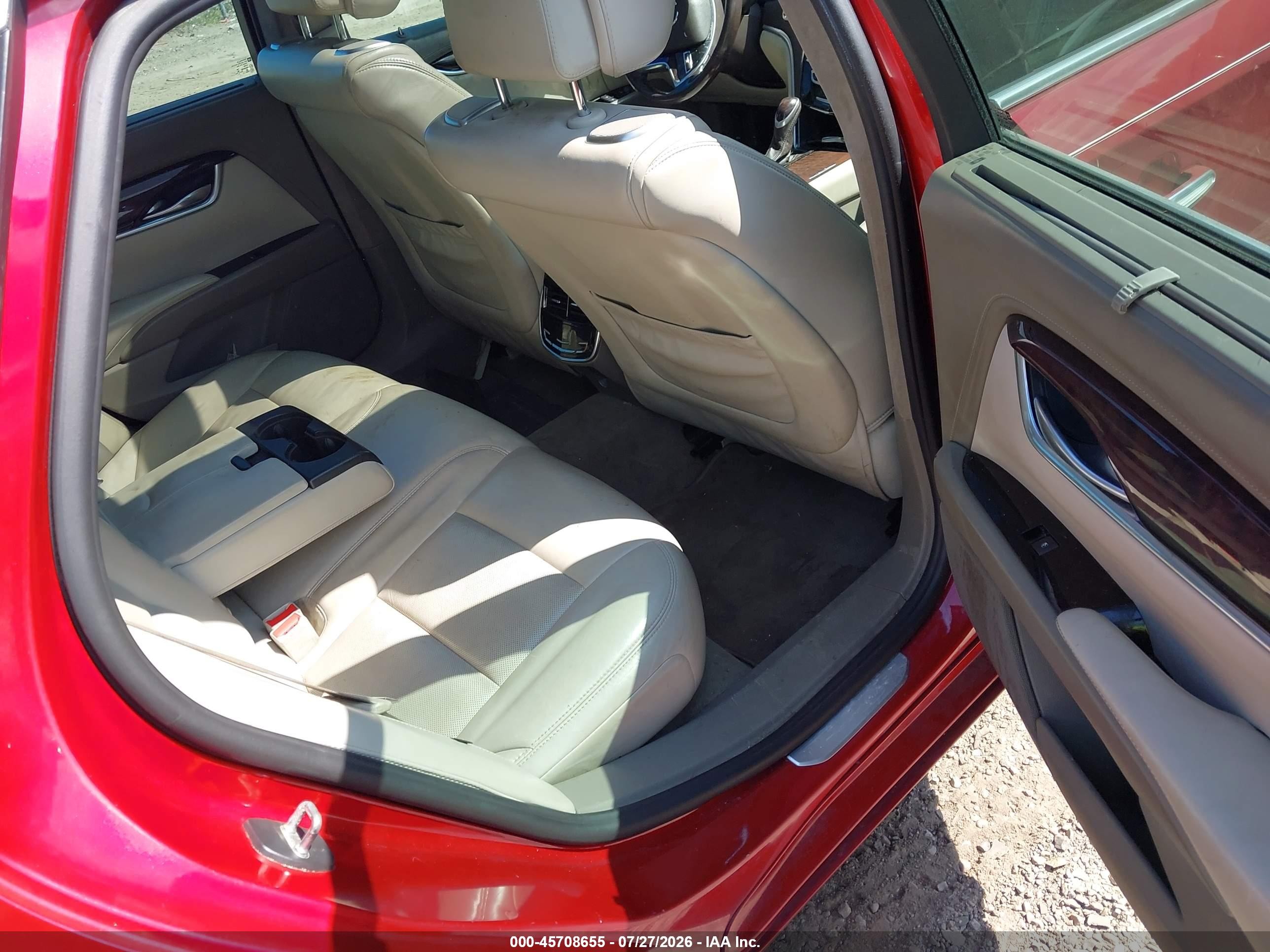 2013 Cadillac Xts Platinum Red vin: 2G61U5S32D9175734