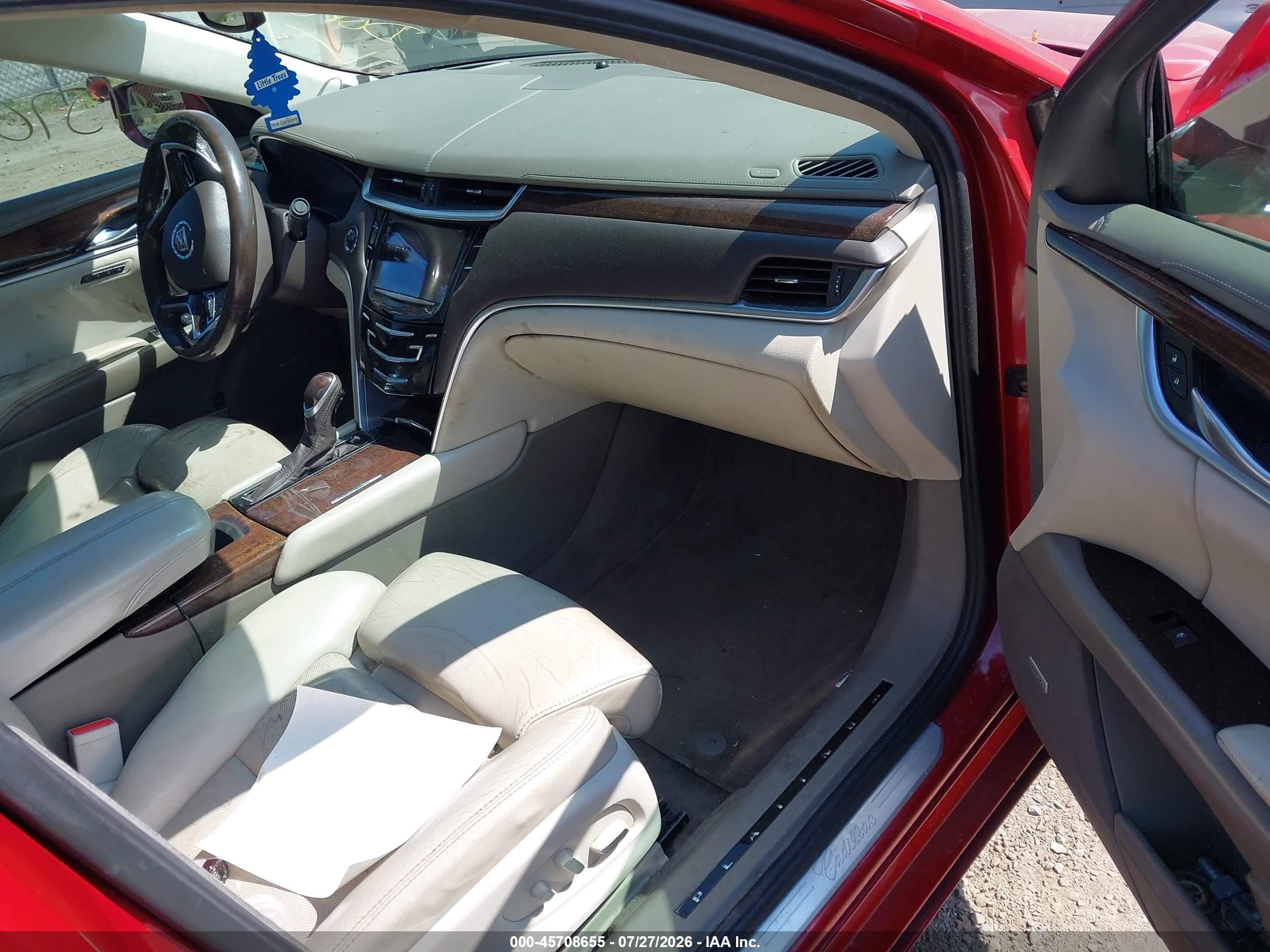 2013 Cadillac Xts Platinum Red vin: 2G61U5S32D9175734