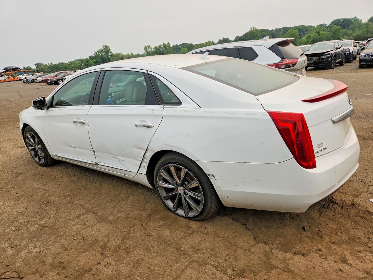 2014 Cadillac Xts White vin: 2G61U5S32E9164430