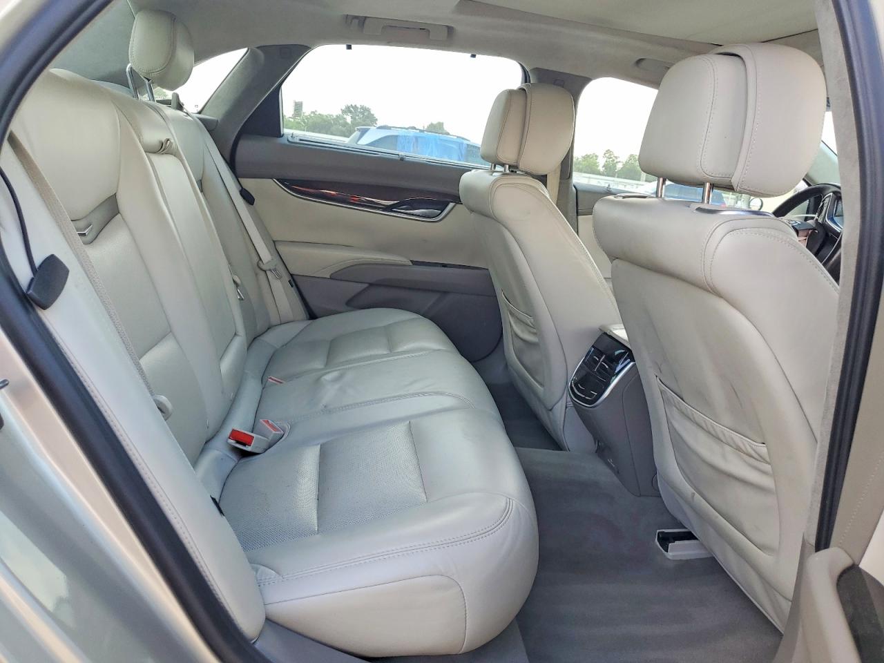 2013 Cadillac Xts Platinum Gold vin: 2G61U5S35D9172584