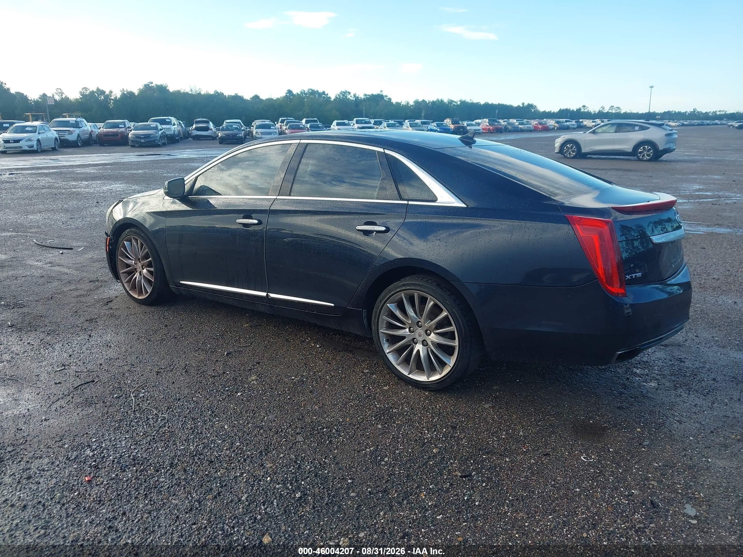 2013 Cadillac Xts Platinum Blue vin: 2G61U5S35D9175999