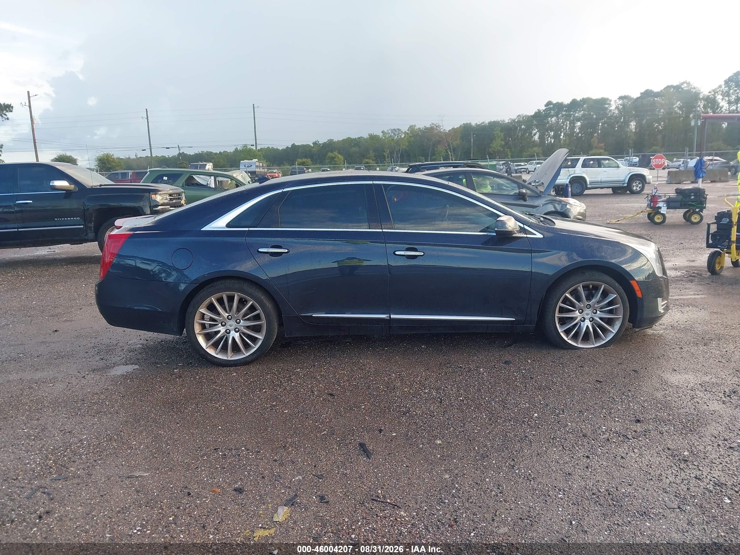 2013 Cadillac Xts Platinum Blue vin: 2G61U5S35D9175999