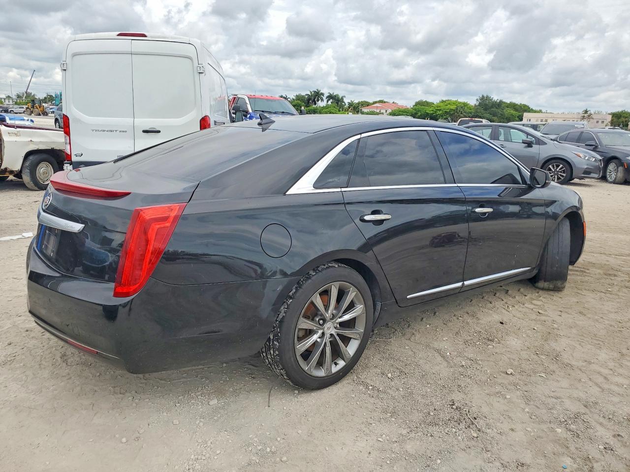 2014 Cadillac Xts Черный vin: 2G61U5S36E9285509