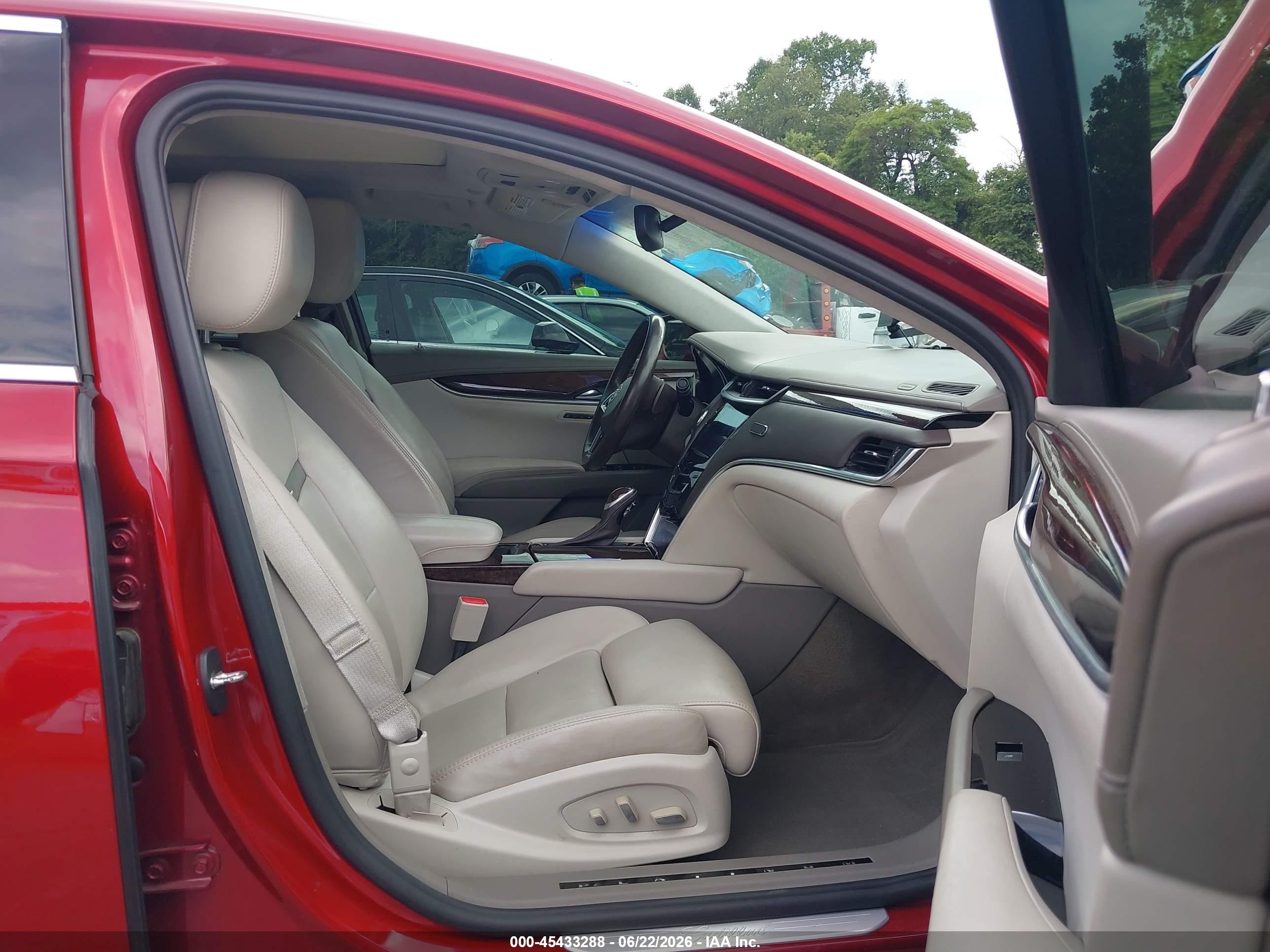 2013 Cadillac Xts Platinum Красный vin: 2G61U5S37D9184834