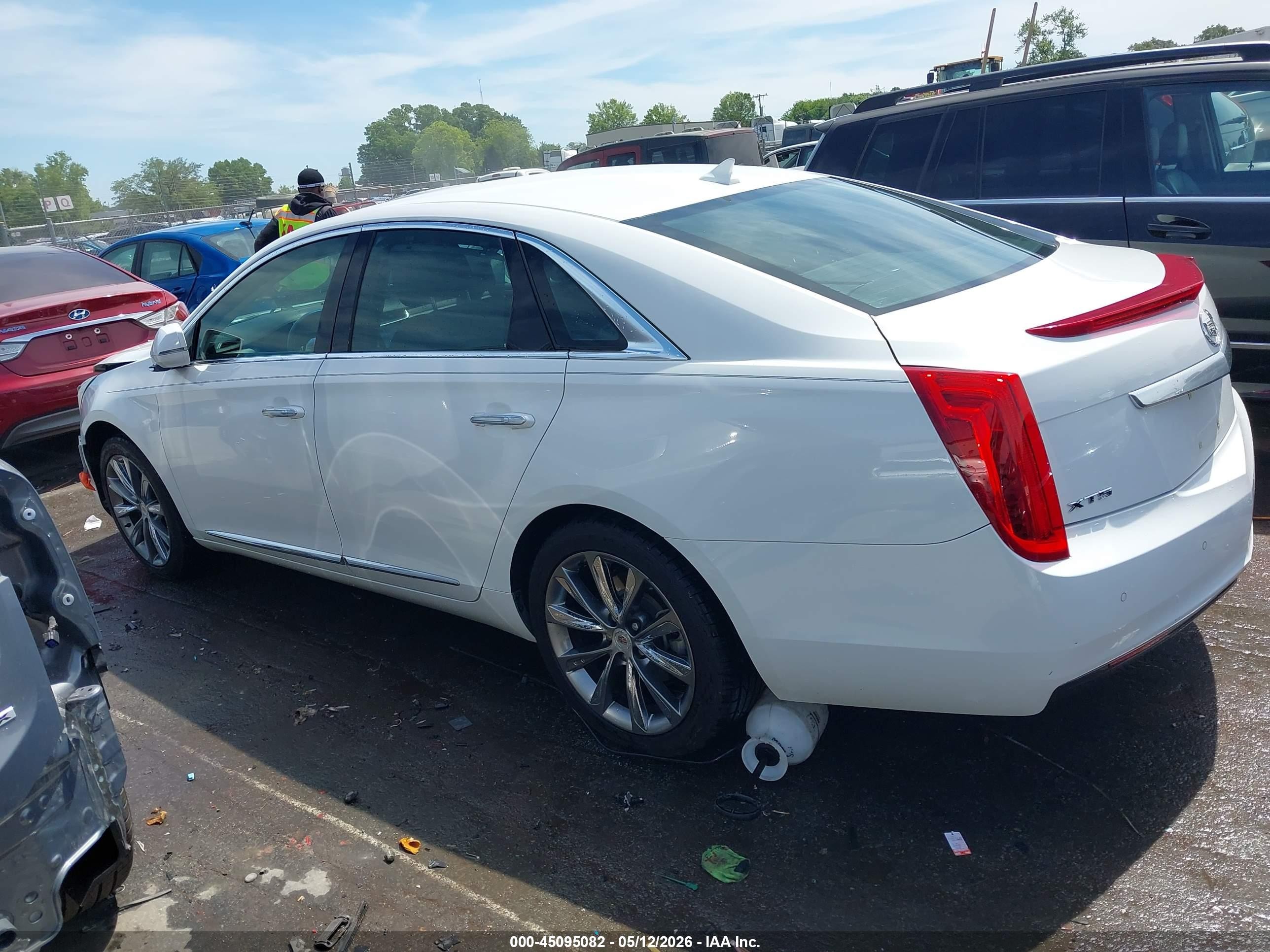 2014 Cadillac Xts W20 Livery Package White vin: 2G61U5S38E9289089