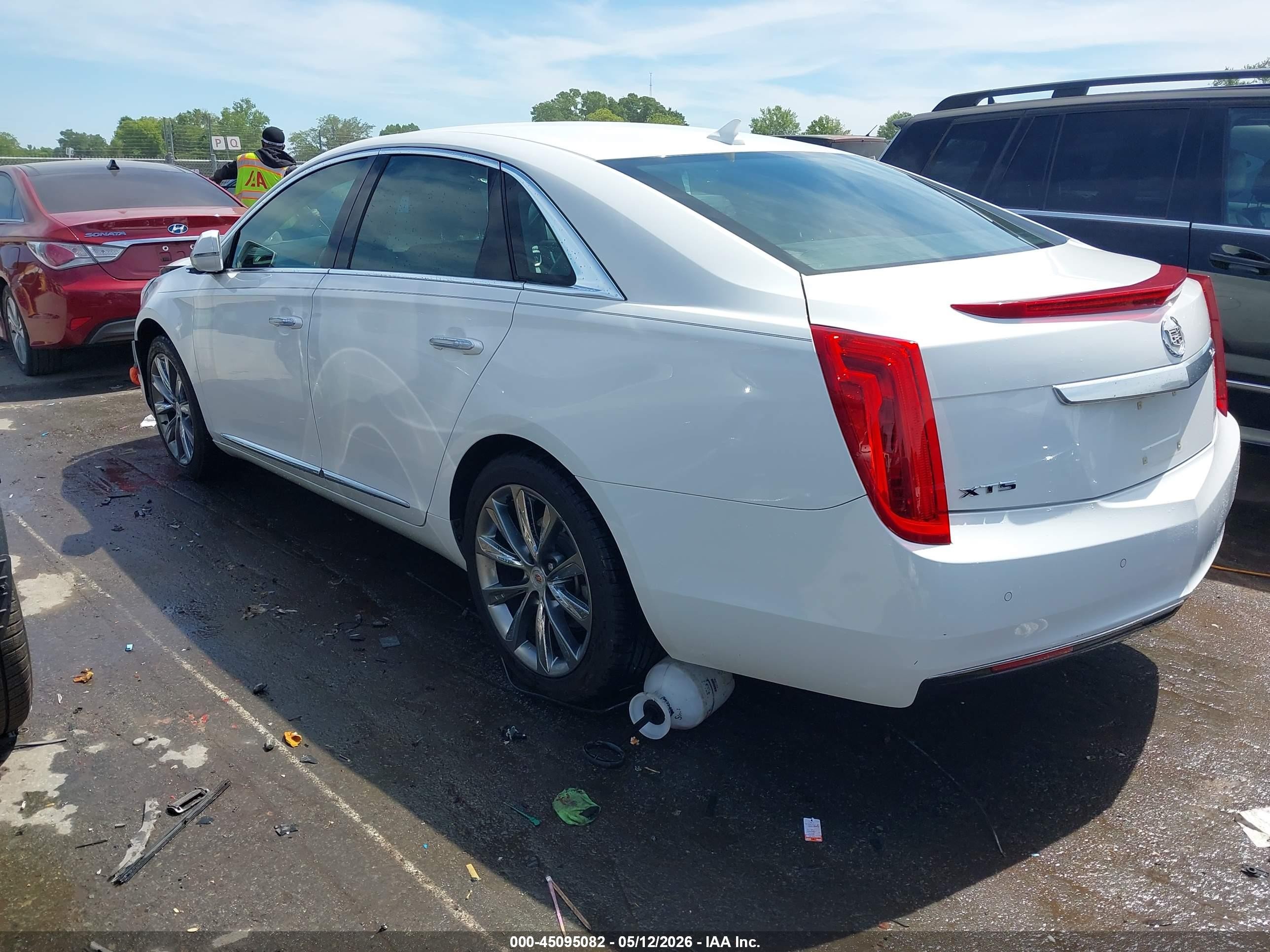 2014 Cadillac Xts W20 Livery Package White vin: 2G61U5S38E9289089