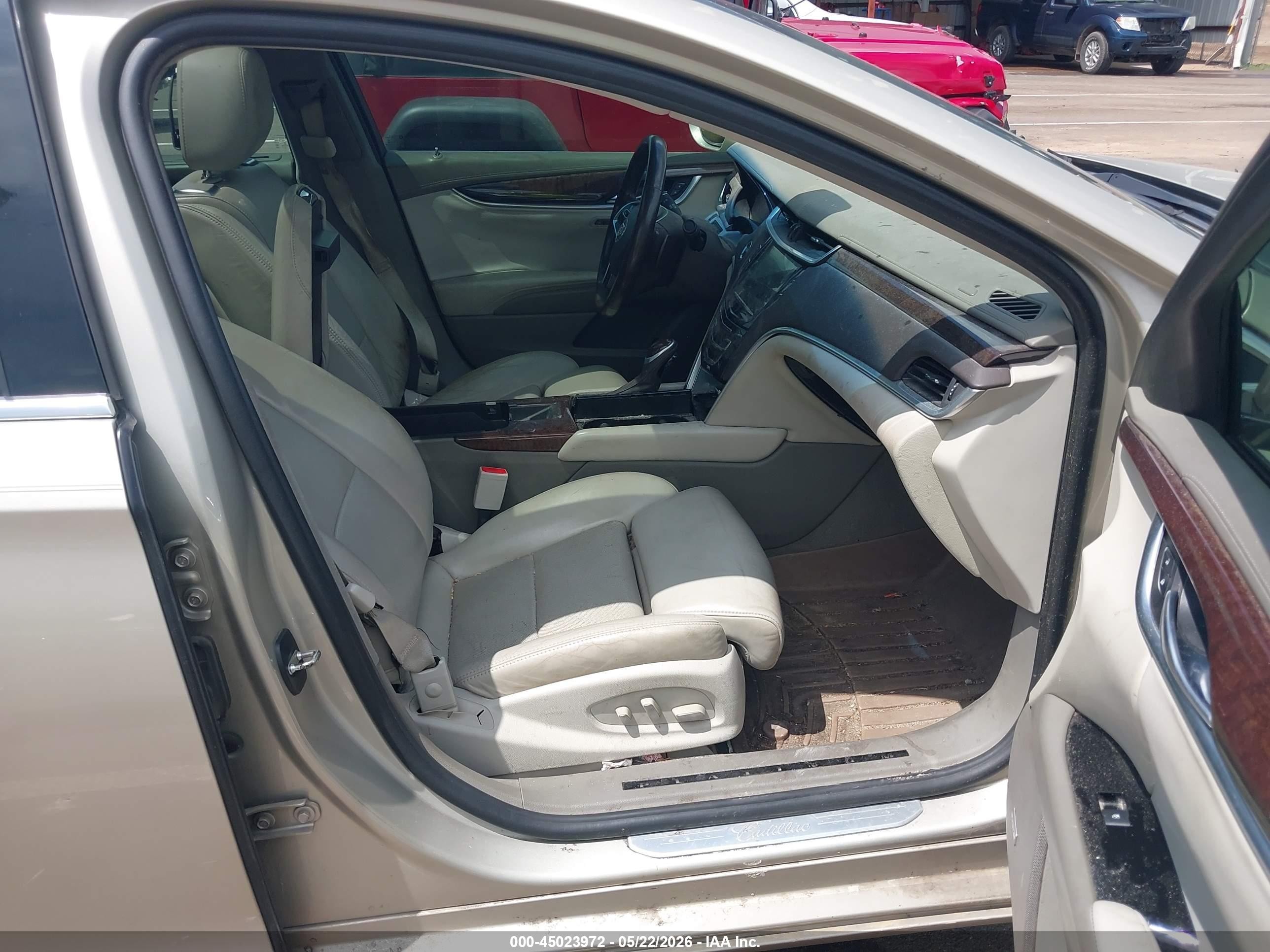 2013 Cadillac Xts Platinum Gold vin: 2G61V5S33D9164335