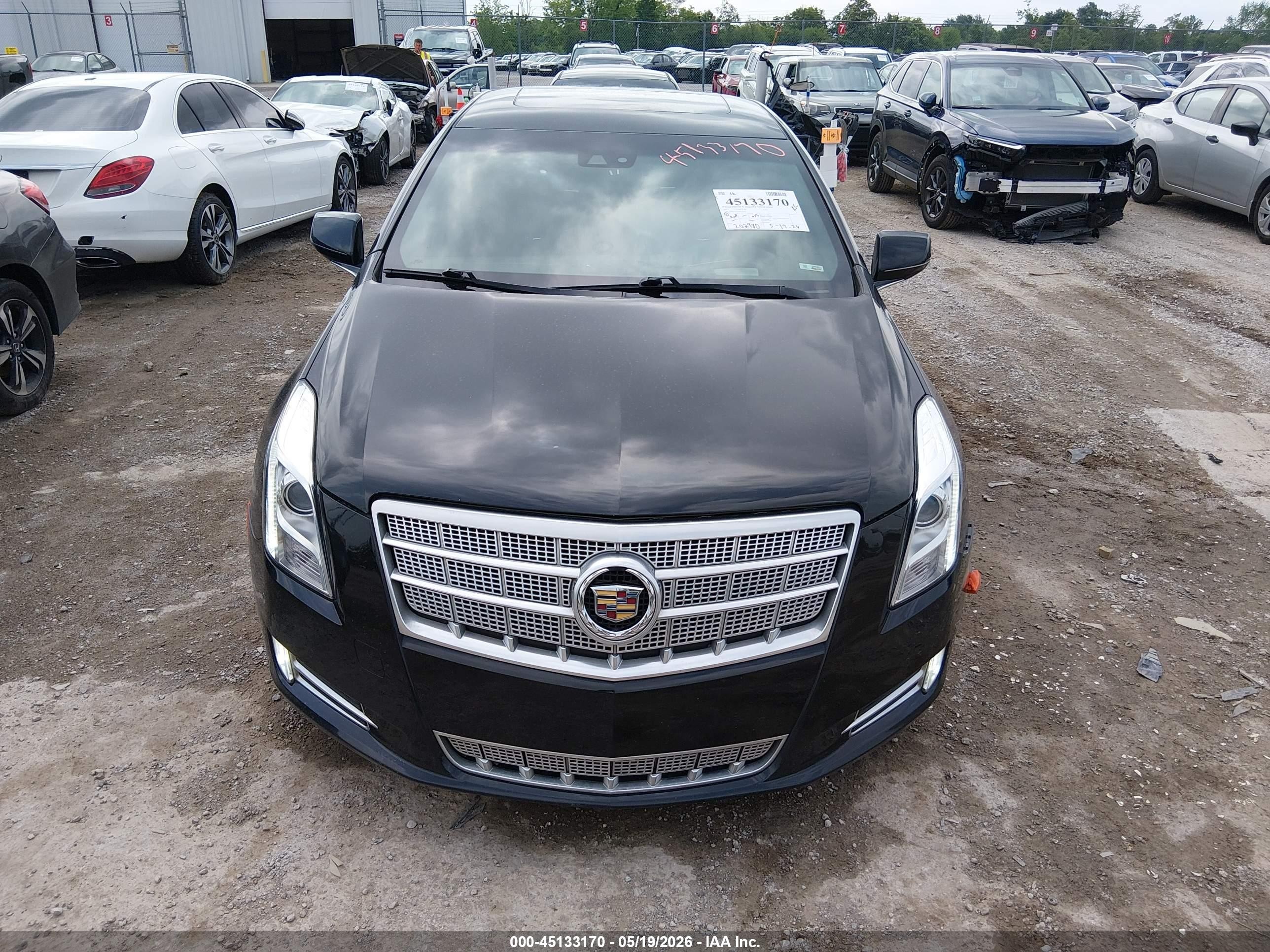 2013 Cadillac Xts Platinum Black vin: 2G61V5S36D9224141