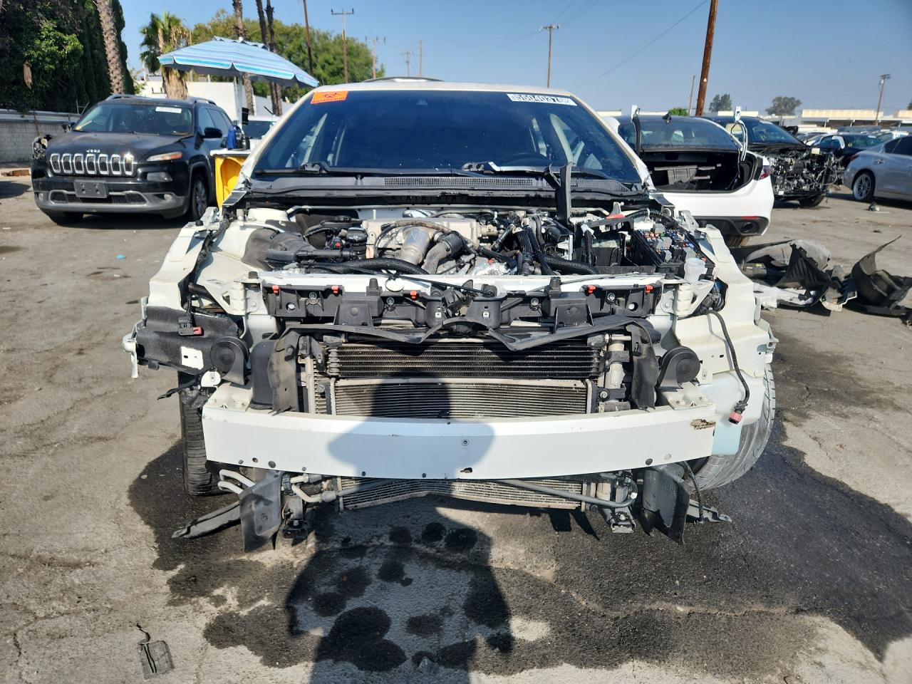 2015 Cadillac Xts Vsport Premium White vin: 2G61V5S83F9115845 Damage: Front Bumper Reinforcement, Broken, Replacement Required