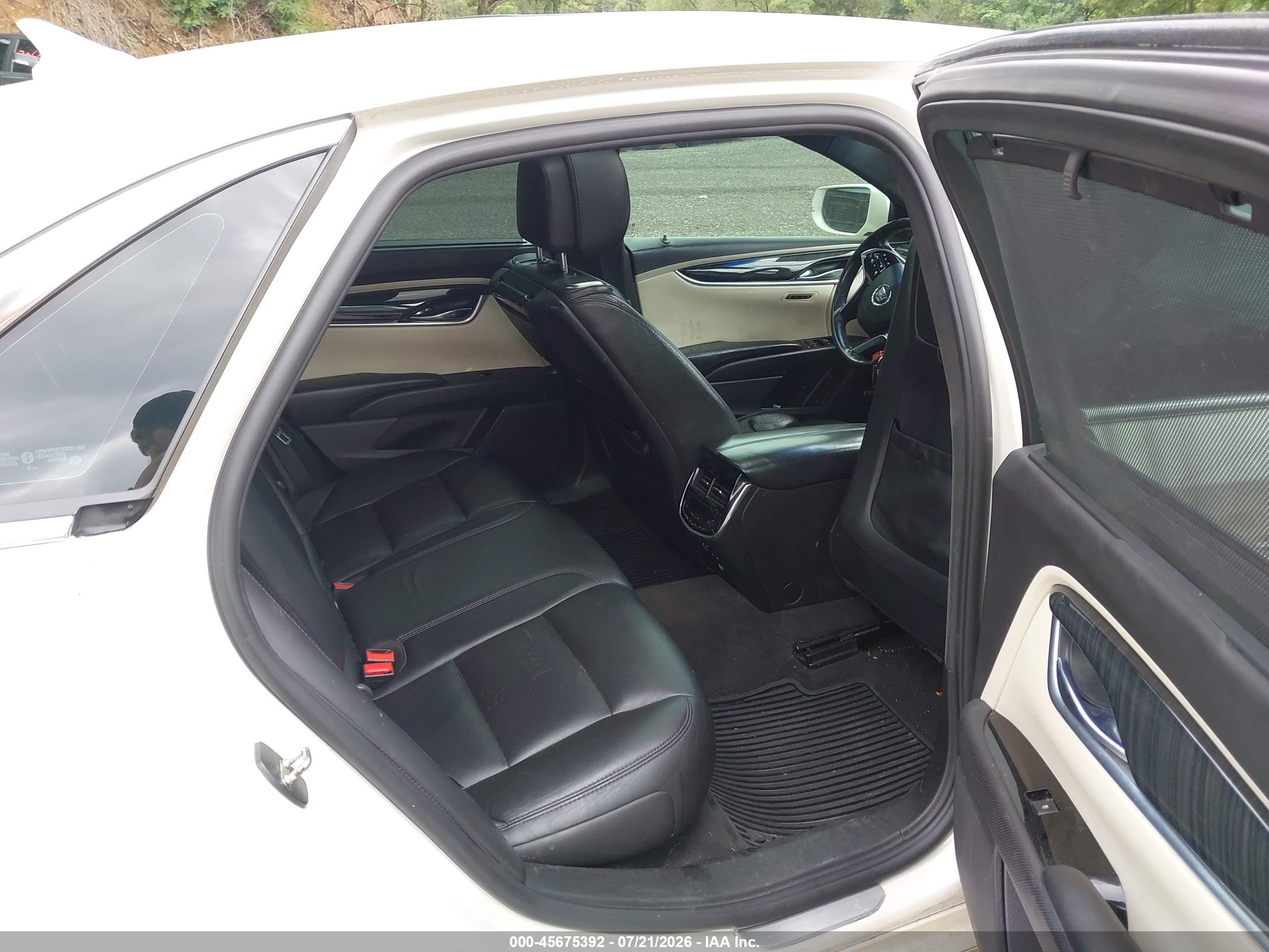 2014 Cadillac Xts Vsport Platinum Белый vin: 2G61W5S81E9226292