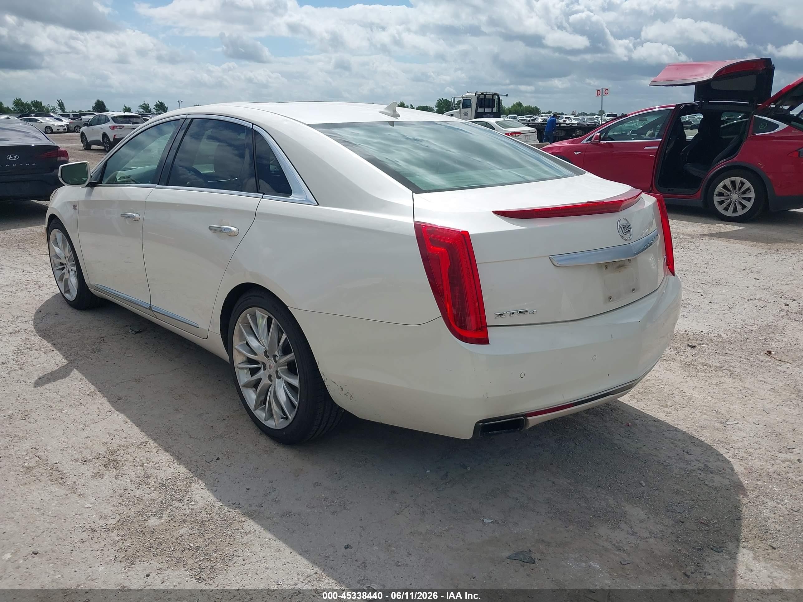 2014 Cadillac Xts Vsport Platinum White vin: 2G61W5S83E9134441