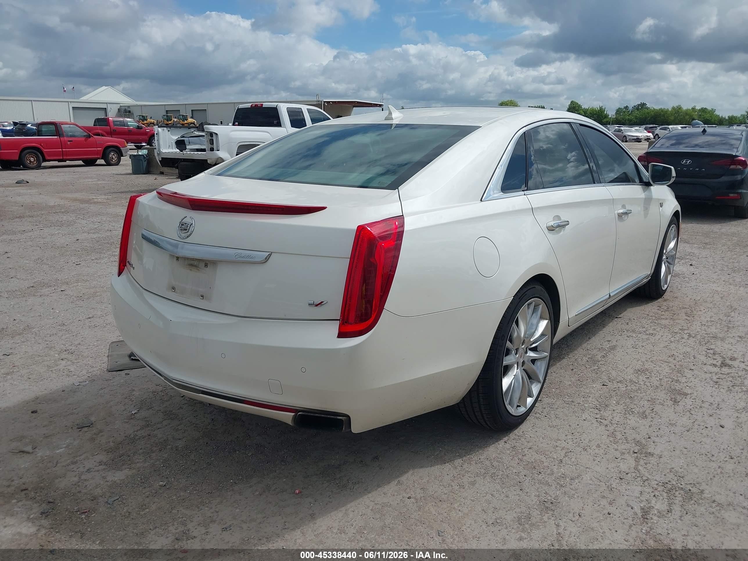 2014 Cadillac Xts Vsport Platinum White vin: 2G61W5S83E9134441