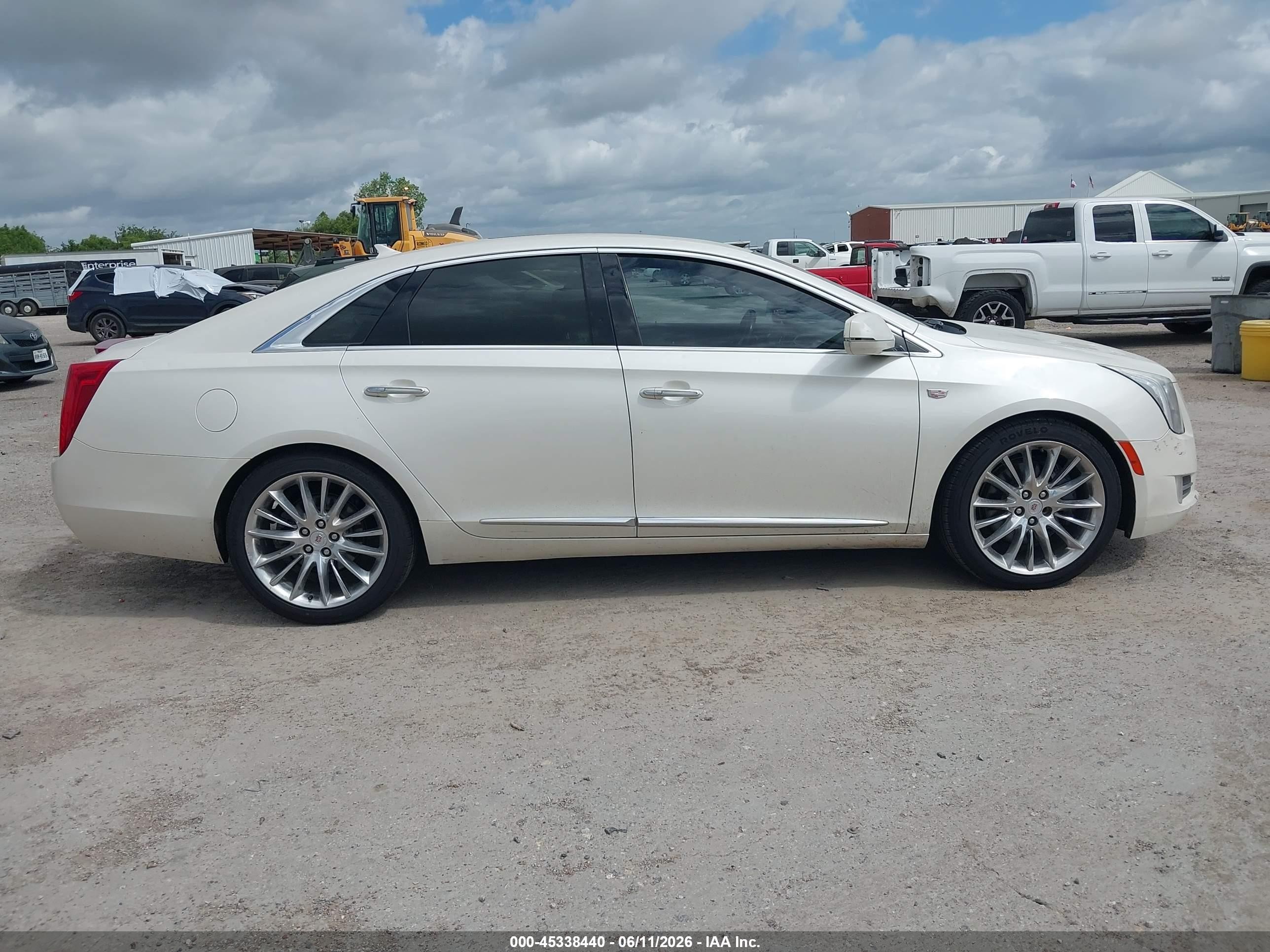 2014 Cadillac Xts Vsport Platinum White vin: 2G61W5S83E9134441
