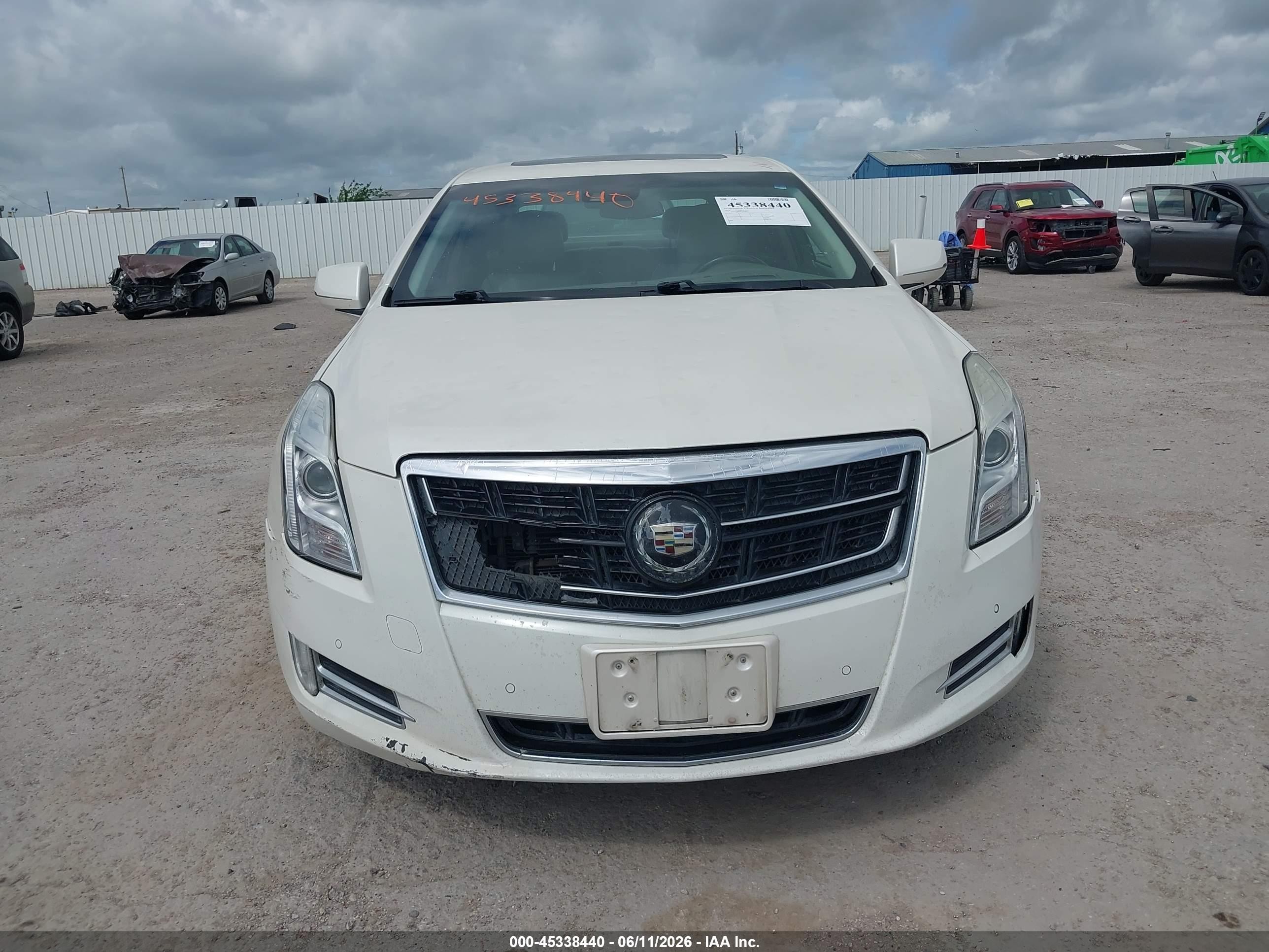 2014 Cadillac Xts Vsport Platinum White vin: 2G61W5S83E9134441