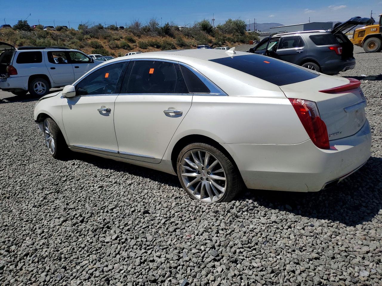 2014 Cadillac Xts Vsport Platinum Cream vin: 2G61W5S85E9233763