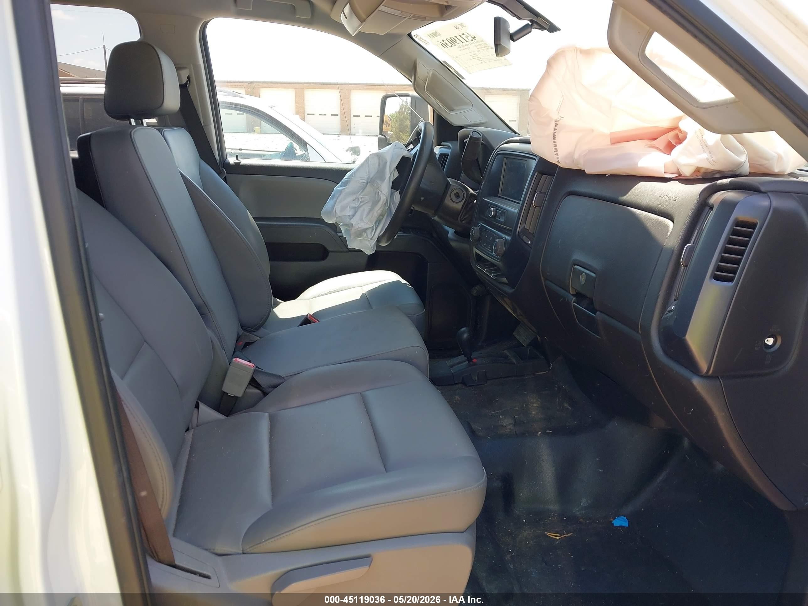 2019 Chevrolet Silverado 2500hd Wt White vin: 2GB2KREG4K1153909