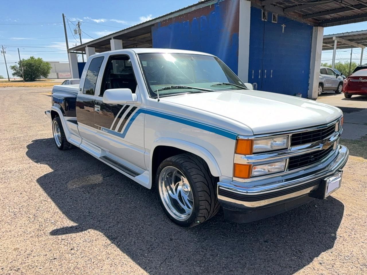 1997 Chevrolet Gmt-400 C1500 White vin: 2GBEC19R0V1128775