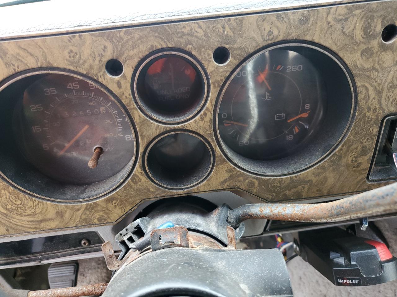 1990 Chevrolet G20 White vin: 2GBEG25K5L4114885