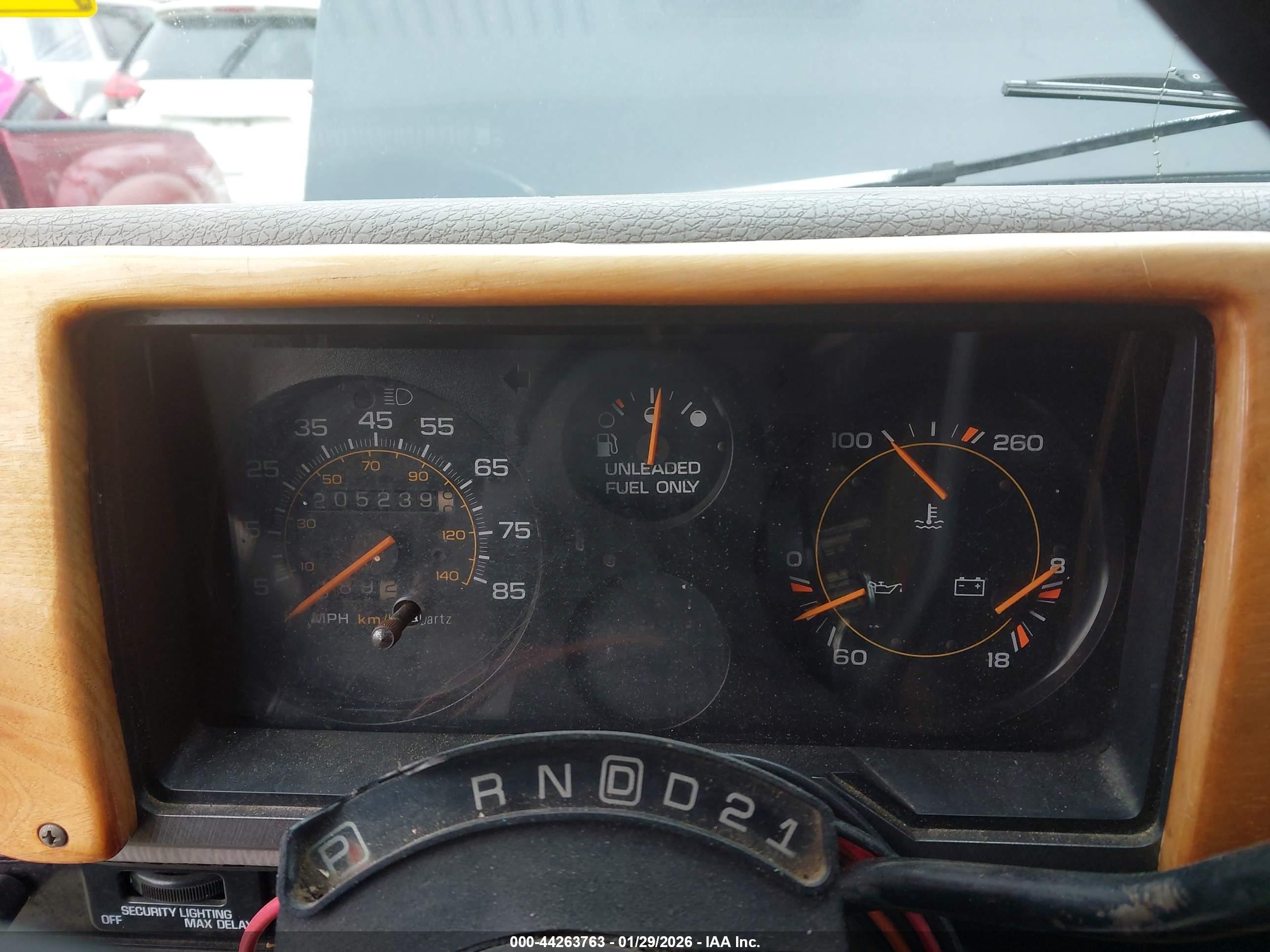 1992 Chevrolet G20   Черный vin: 2GBEG25K7N4124157