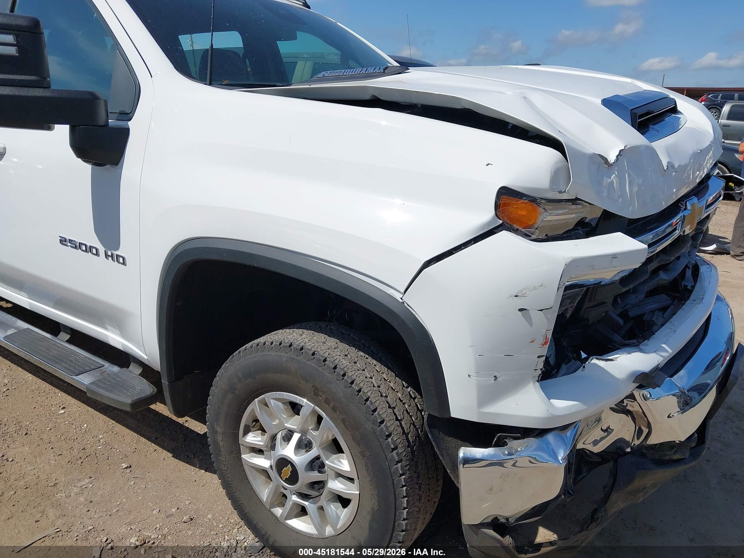 2025 Chevrolet Silverado 2500hd 4wd  Standard Bed Lt Белый vin: 2GC1KNEY7S1233911