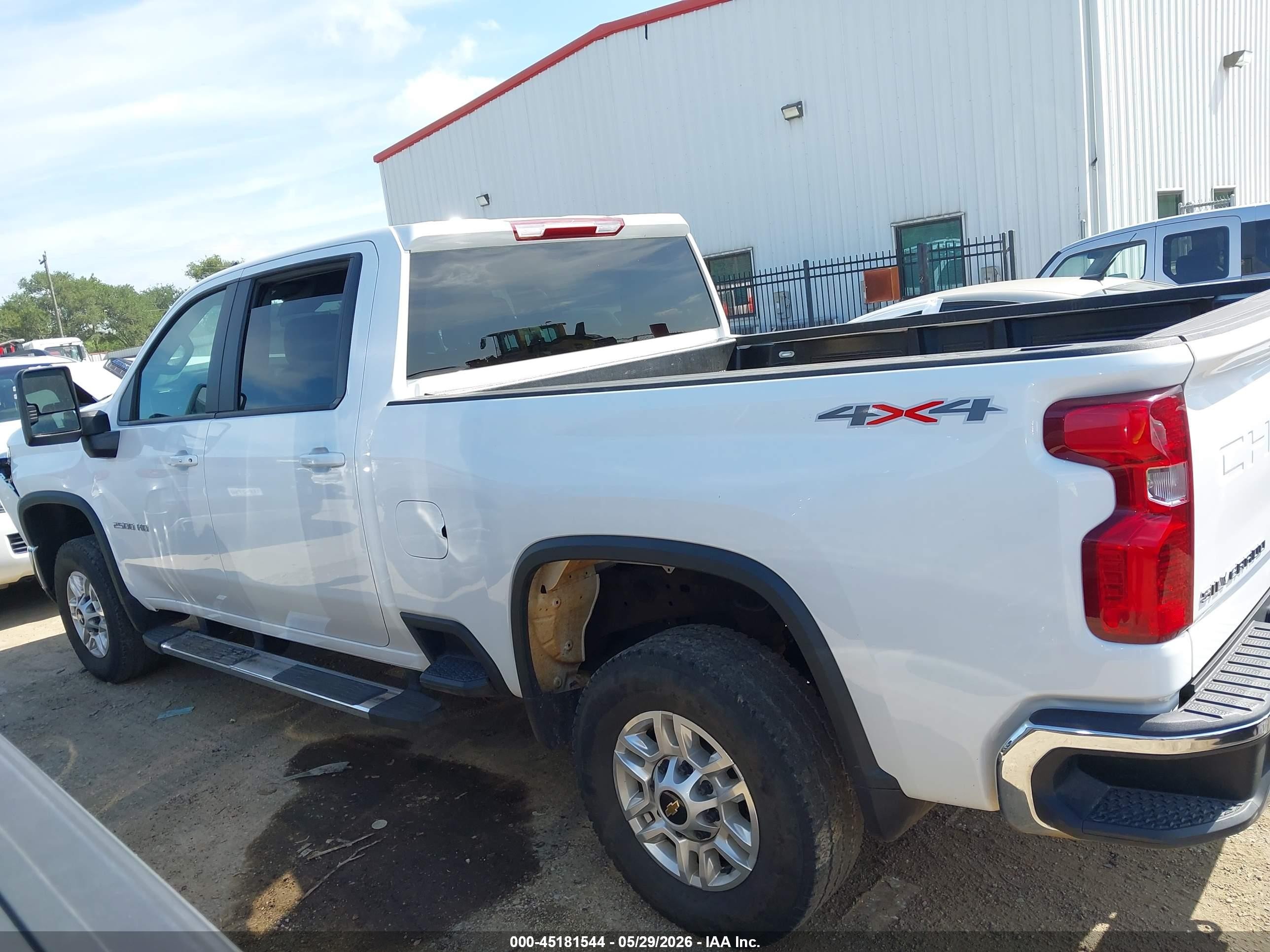 2025 Chevrolet Silverado 2500hd 4wd  Standard Bed Lt Белый vin: 2GC1KNEY7S1233911
