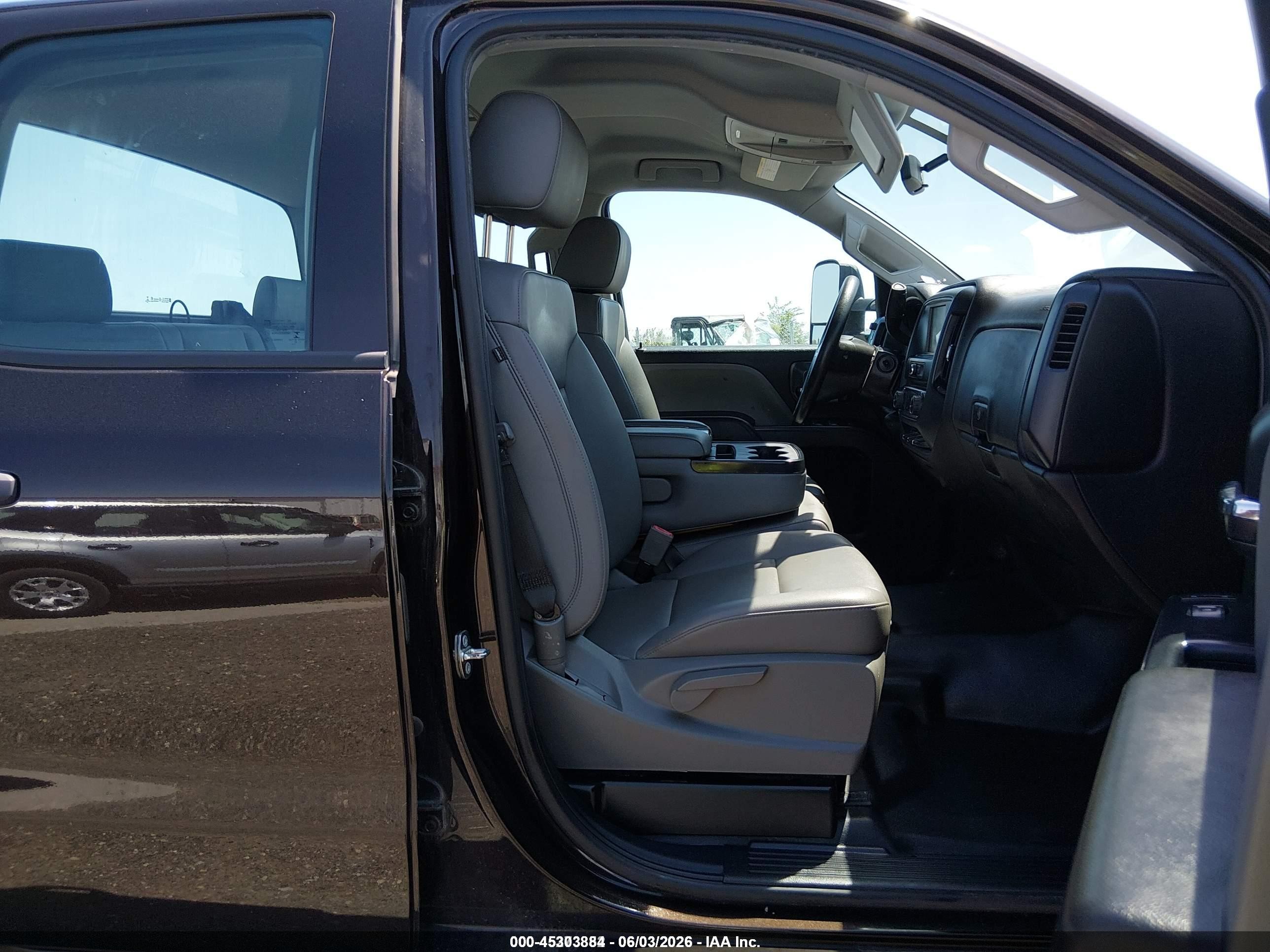 2019 Chevrolet Silverado 2500hd Wt Brown vin: 2GC2CREG4K1176518