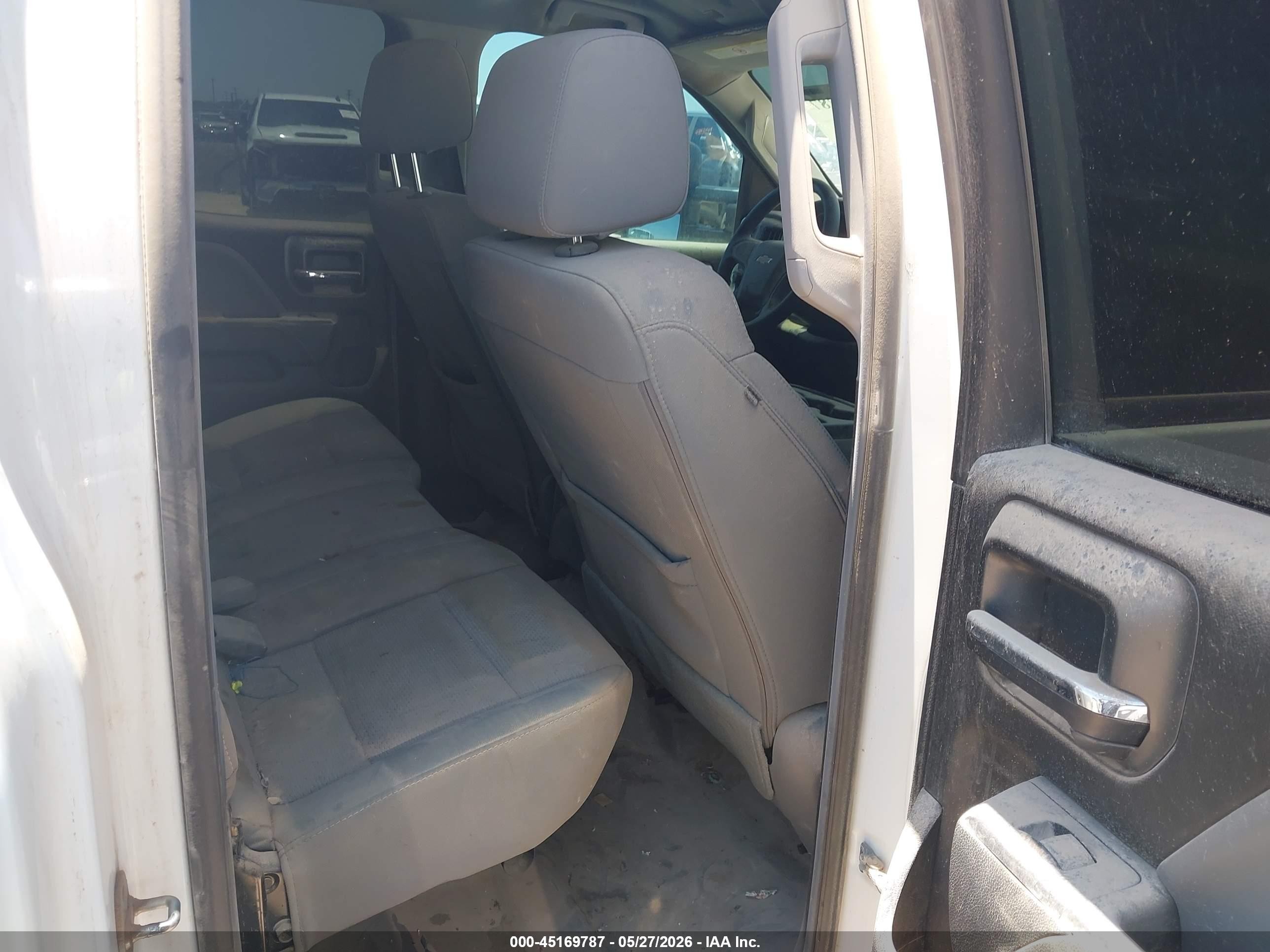2019 Chevrolet Silverado 2500hd Wt White vin: 2GC2KREG6K1193291