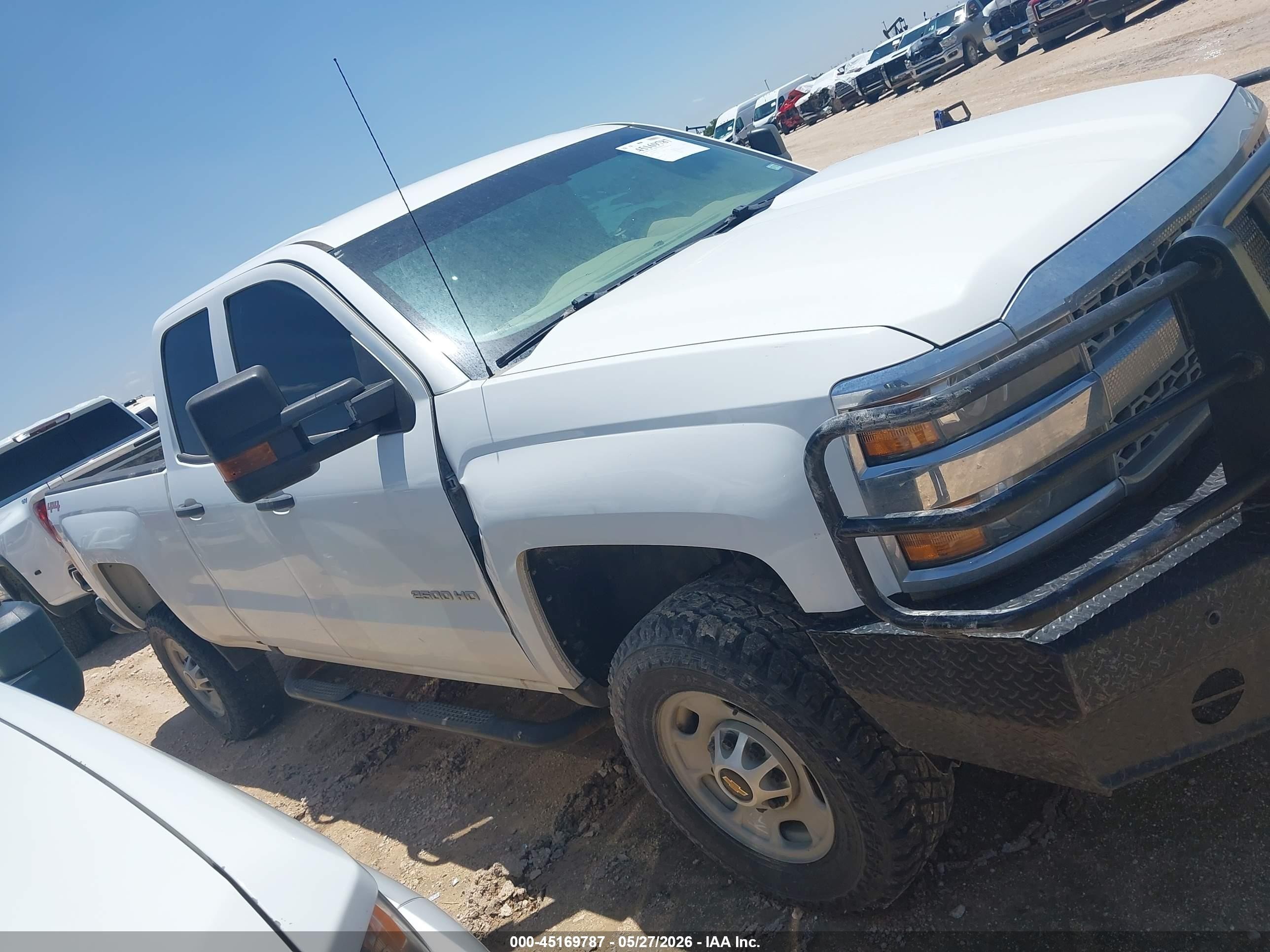 2019 Chevrolet Silverado 2500hd Wt White vin: 2GC2KREG6K1193291