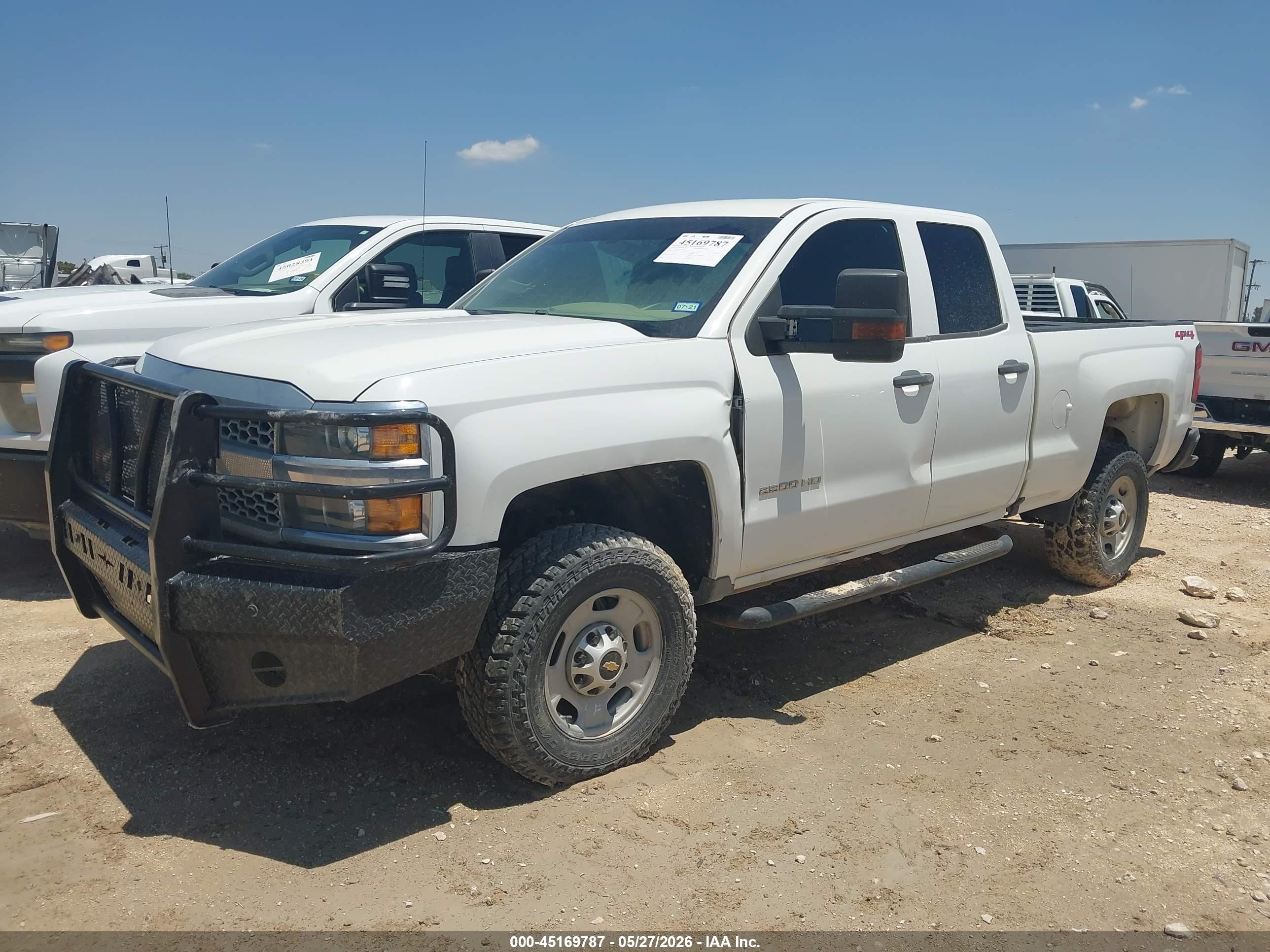 2019 Chevrolet Silverado 2500hd Wt White vin: 2GC2KREG6K1193291