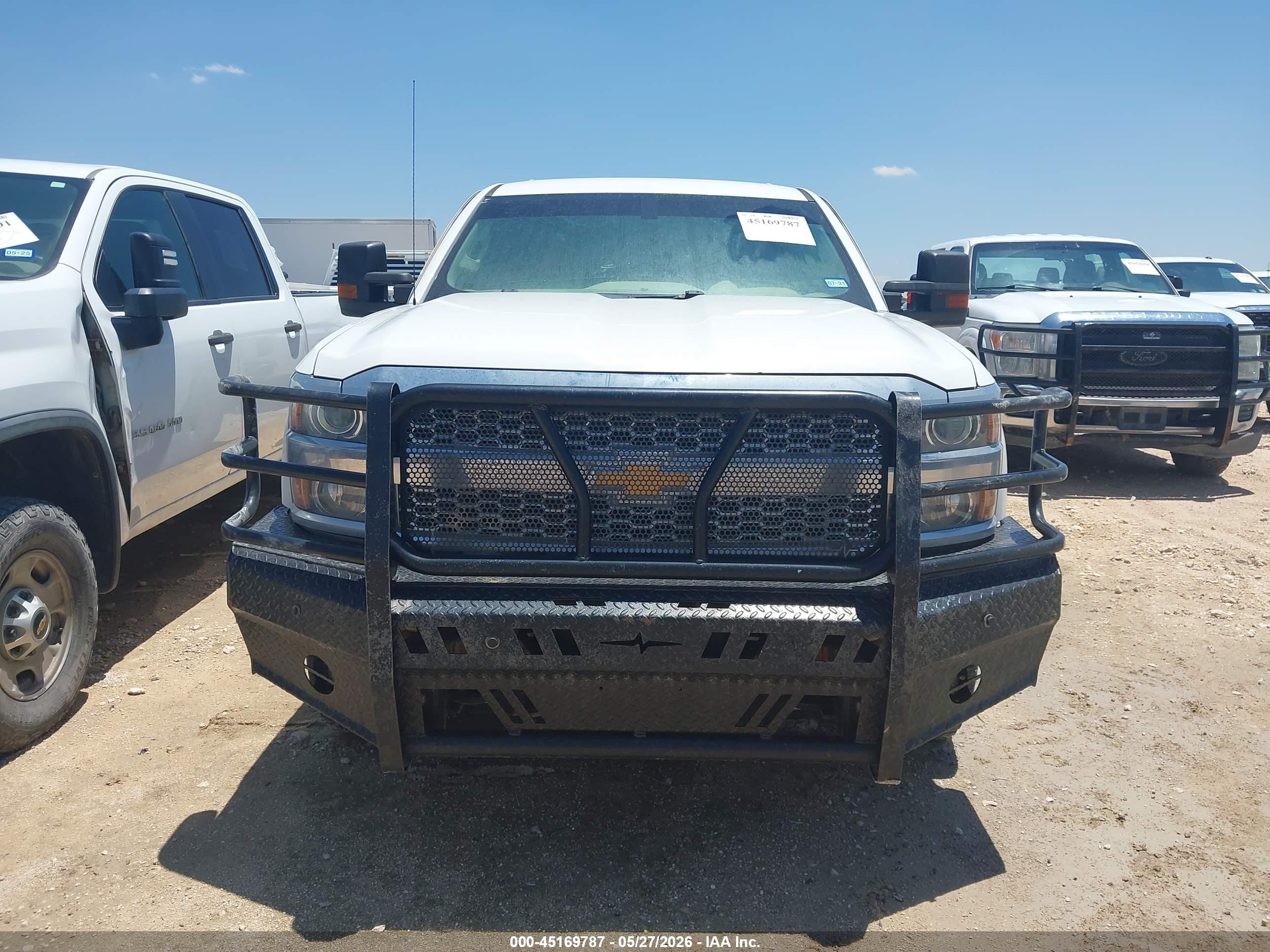 2019 Chevrolet Silverado 2500hd Wt White vin: 2GC2KREG6K1193291
