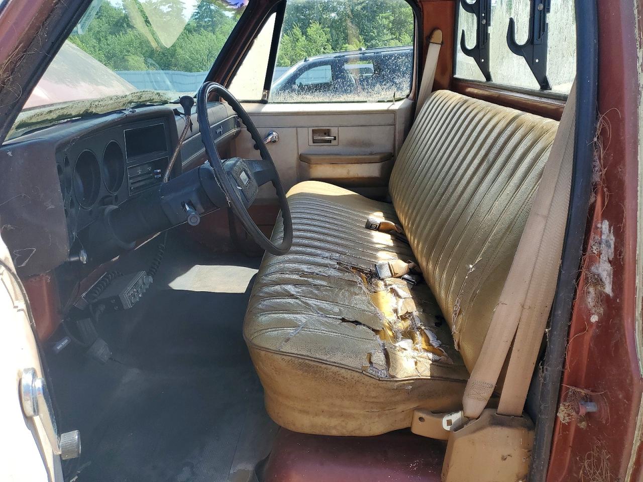 1986 Chevrolet C10 Коричневый vin: 2GCCC14H5G1158083
