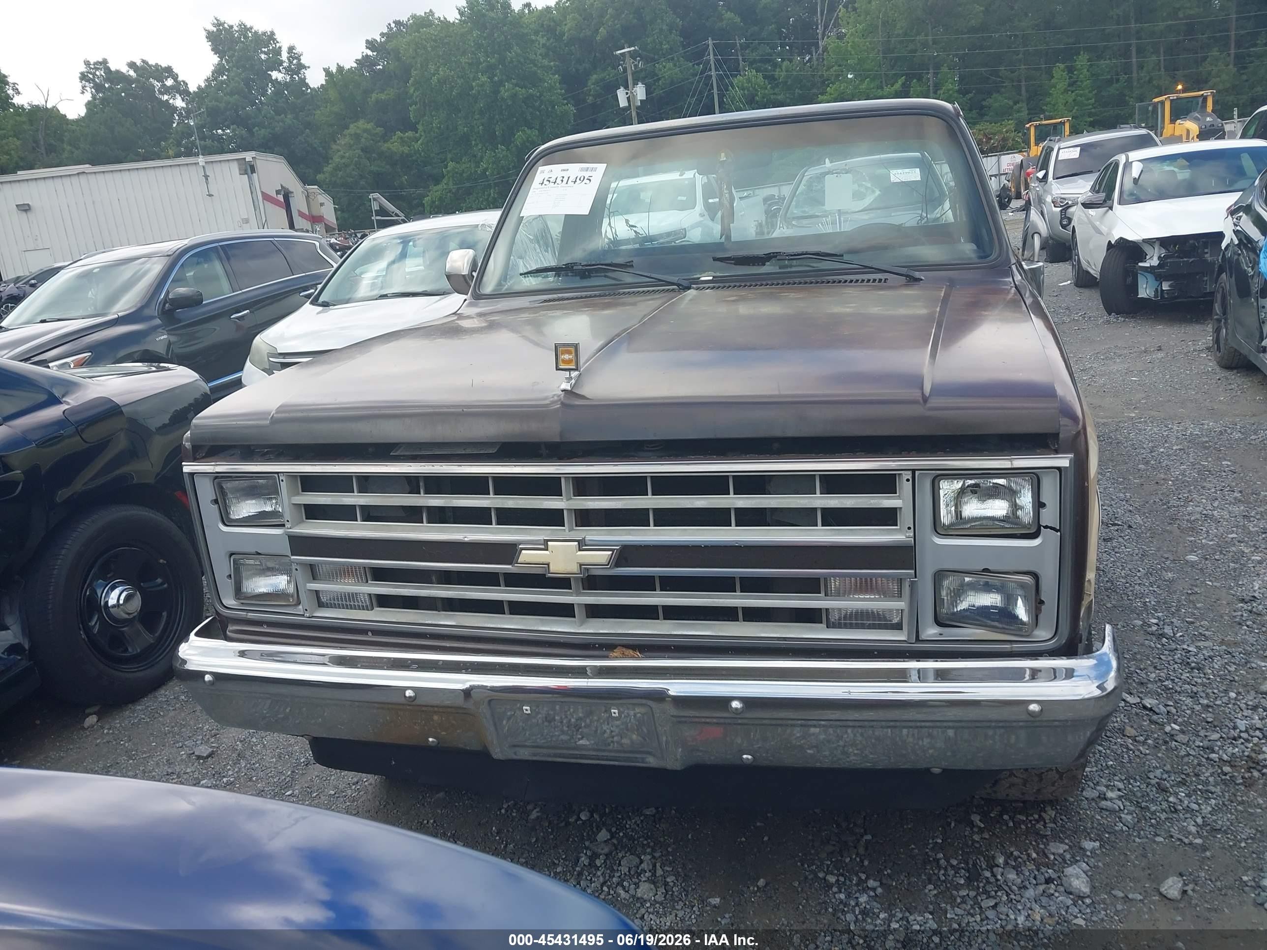 1986 Chevrolet C10   Brown vin: 2GCDC14H0G1223748