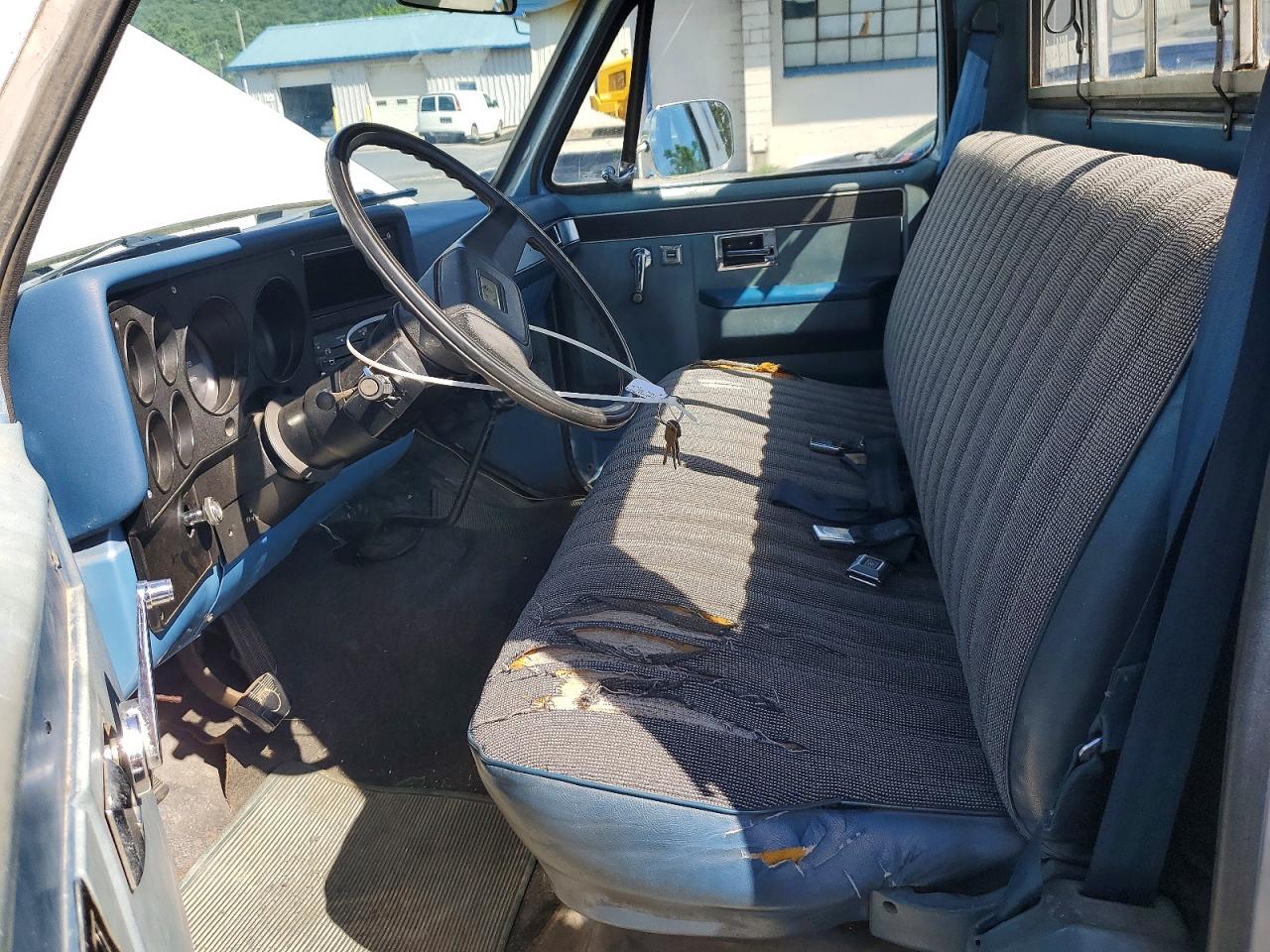 1984 Chevrolet C10 White vin: 2GCDC14H1E1221312