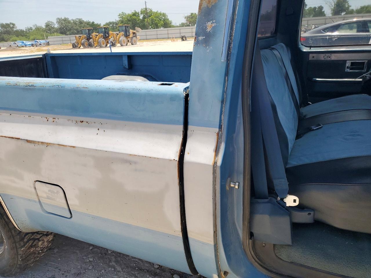 1985 Chevrolet C10 Синий vin: 2GCDC14H1F1210196