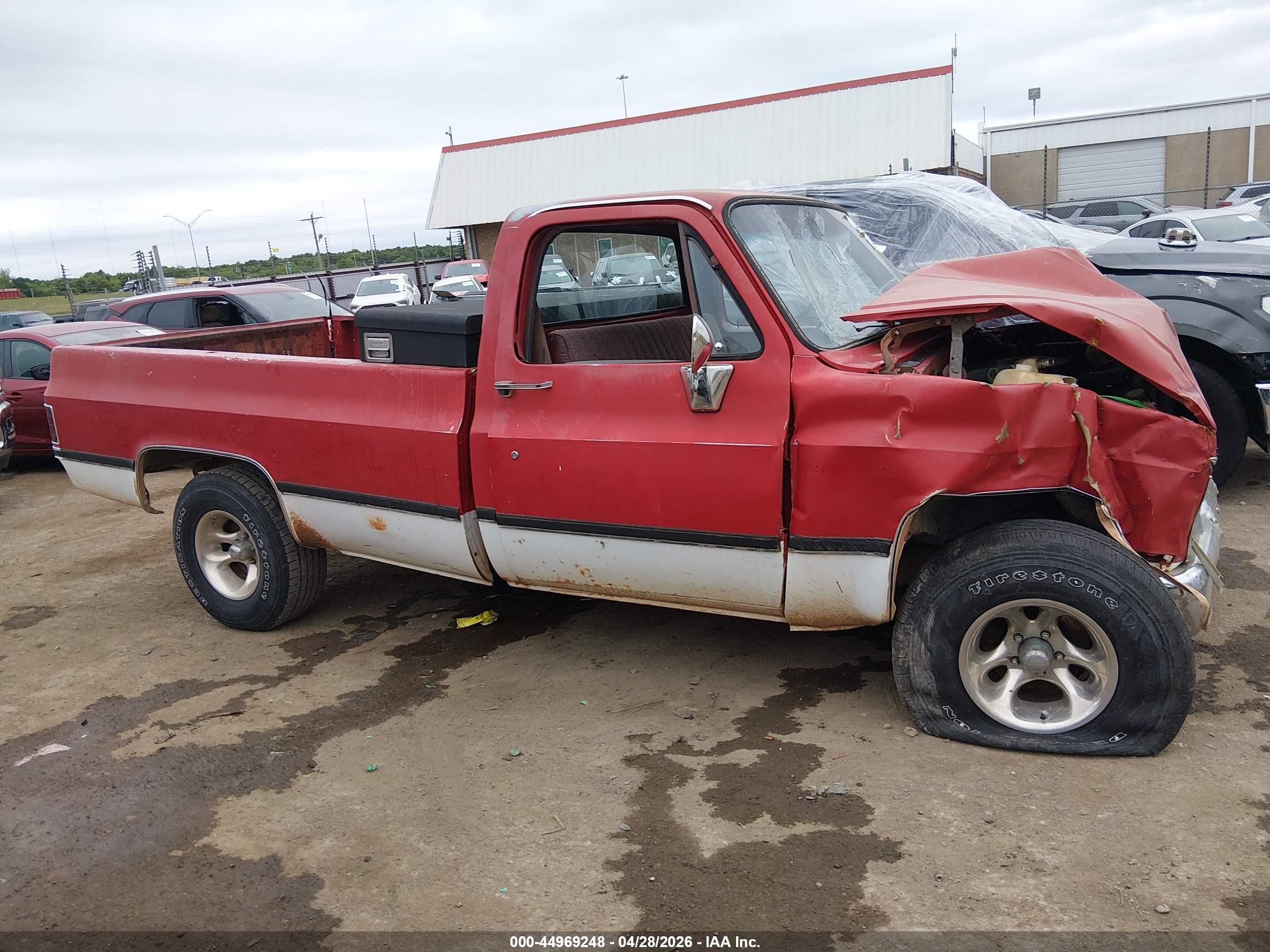1986 Chevrolet C10   Red vin: 2GCDC14H5G1136265