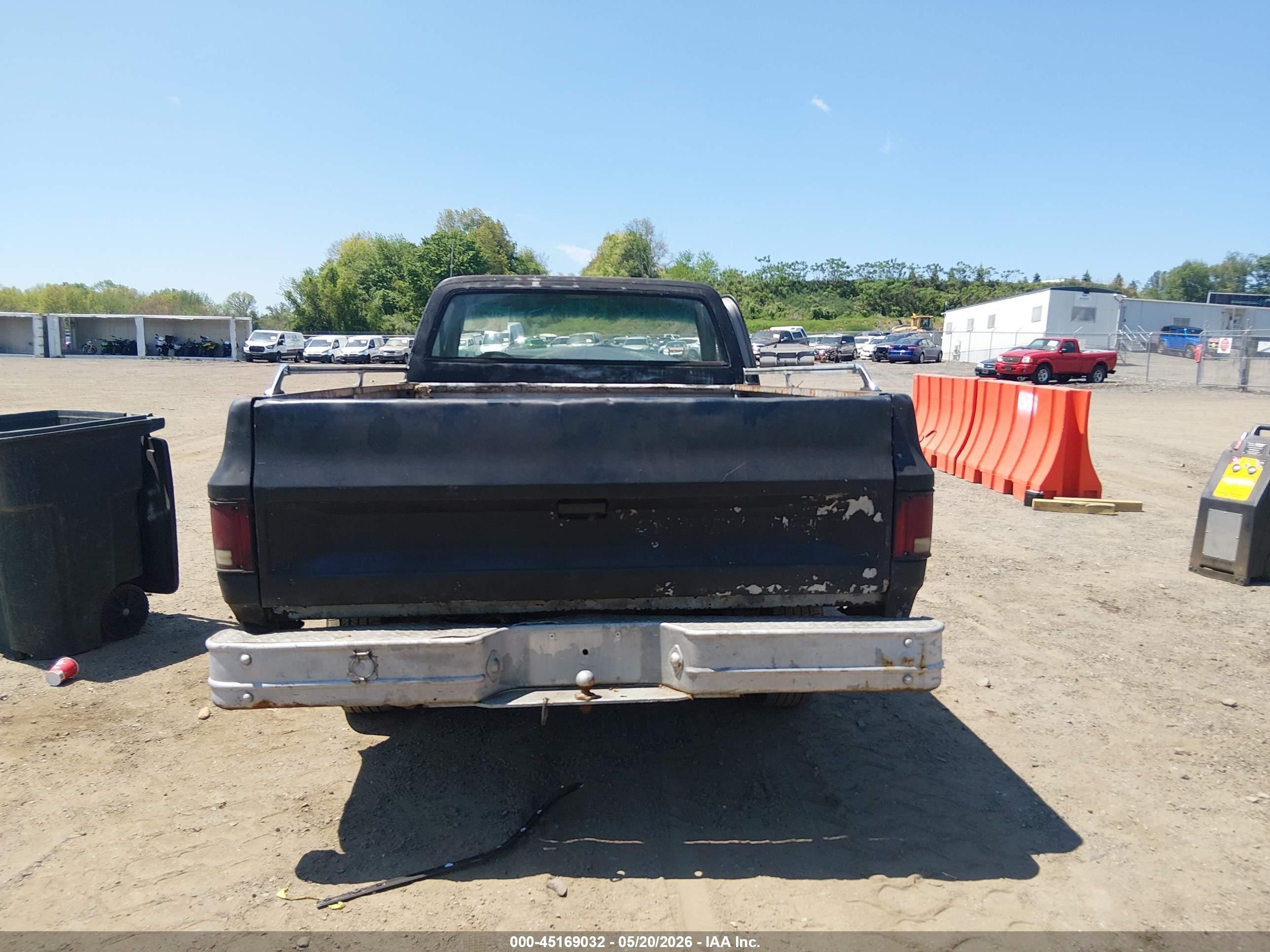 1984 Chevrolet C10   Black vin: 2GCDC14H6E1160507
