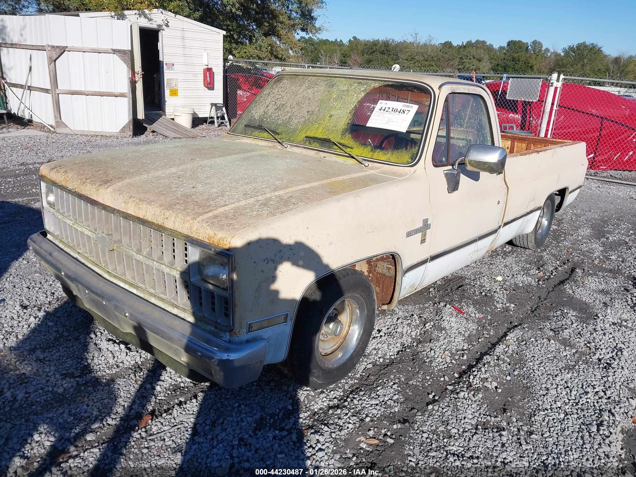 1982 Chevrolet C10   Tan vin: 2GCDC14H7C1112818
