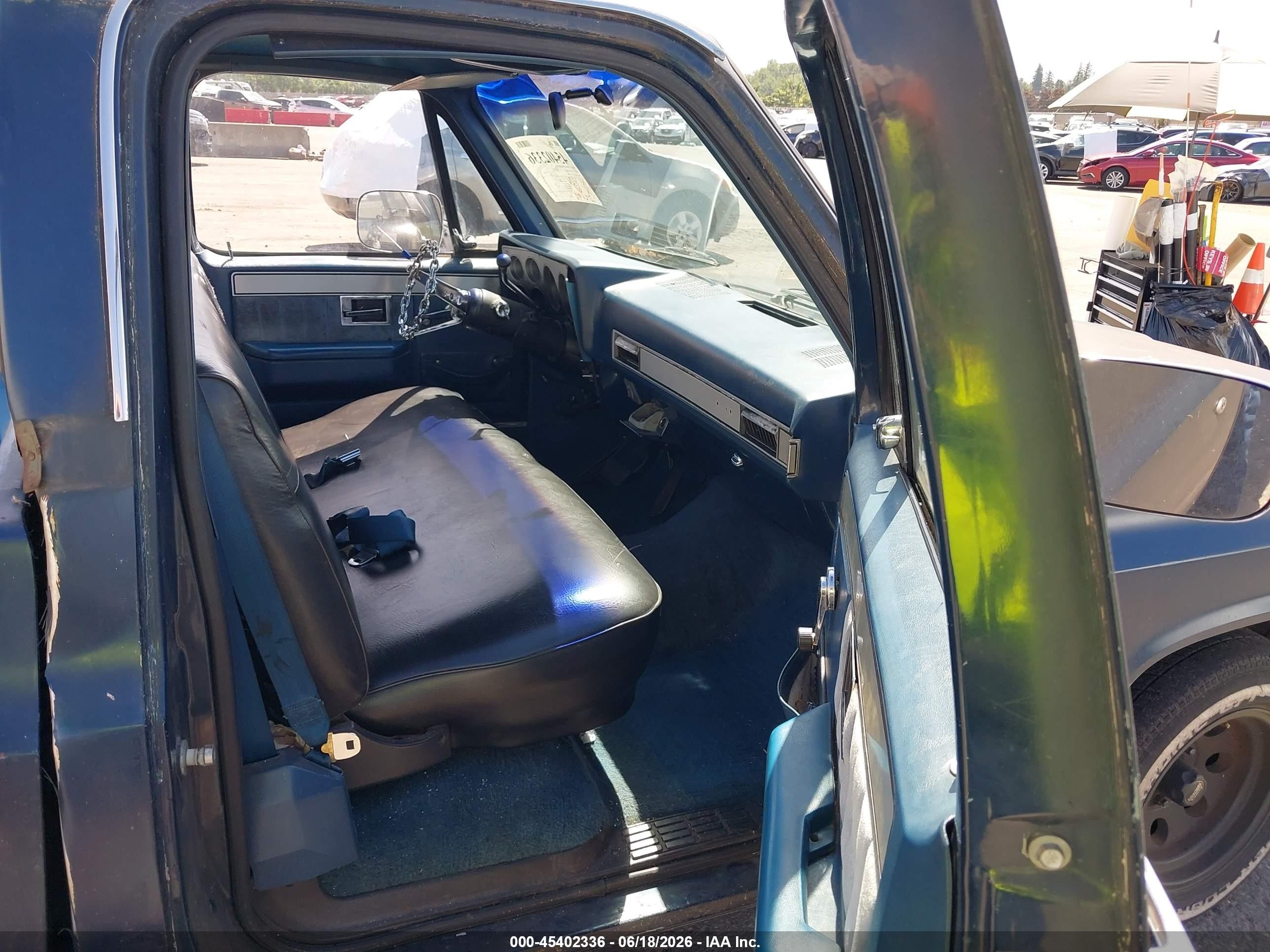 1986 Chevrolet C10   Blue vin: 2GCDC14H7G1155108