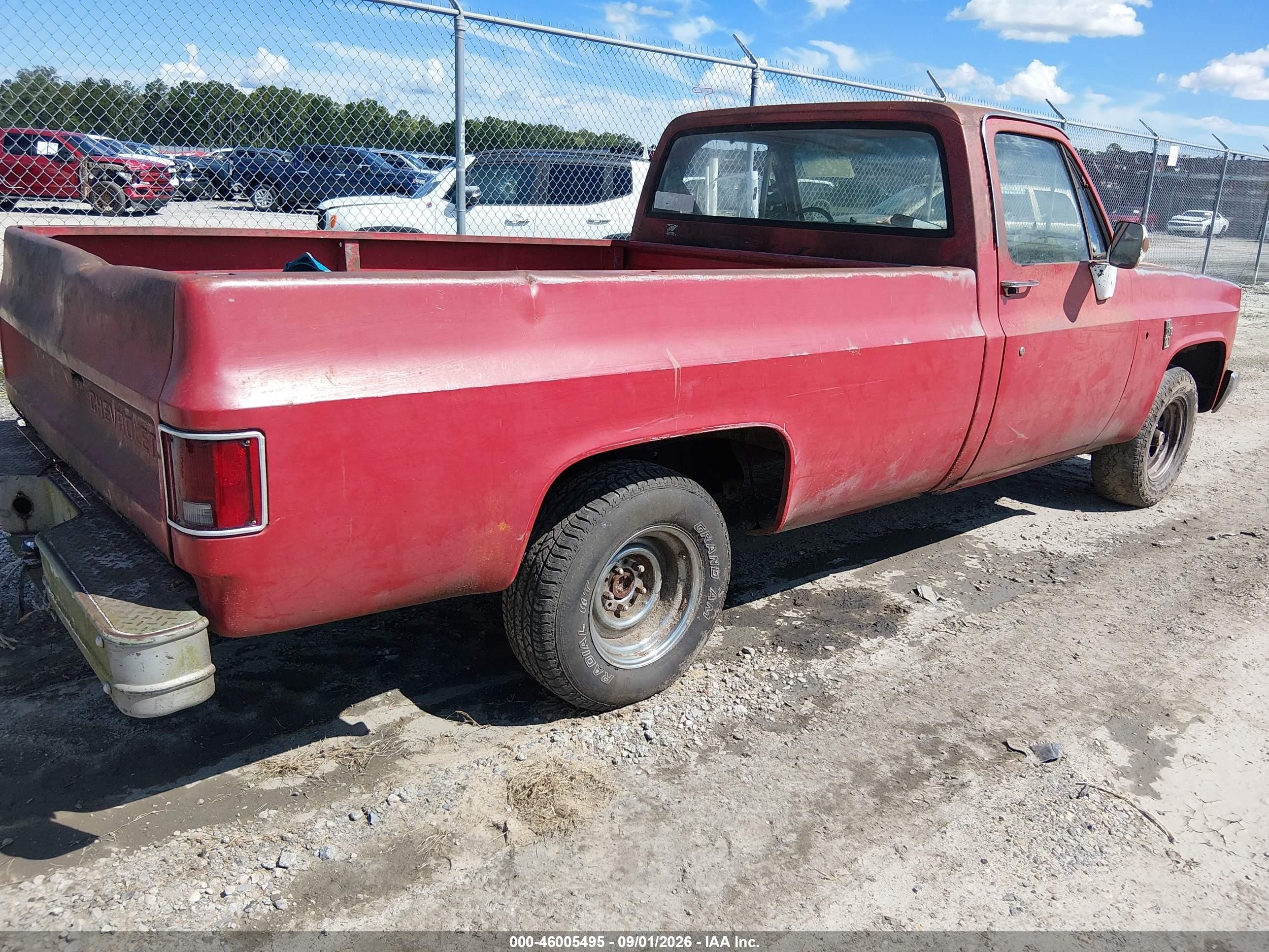 1985 Chevrolet C10 Red vin: 2GCDC14H9F1114090