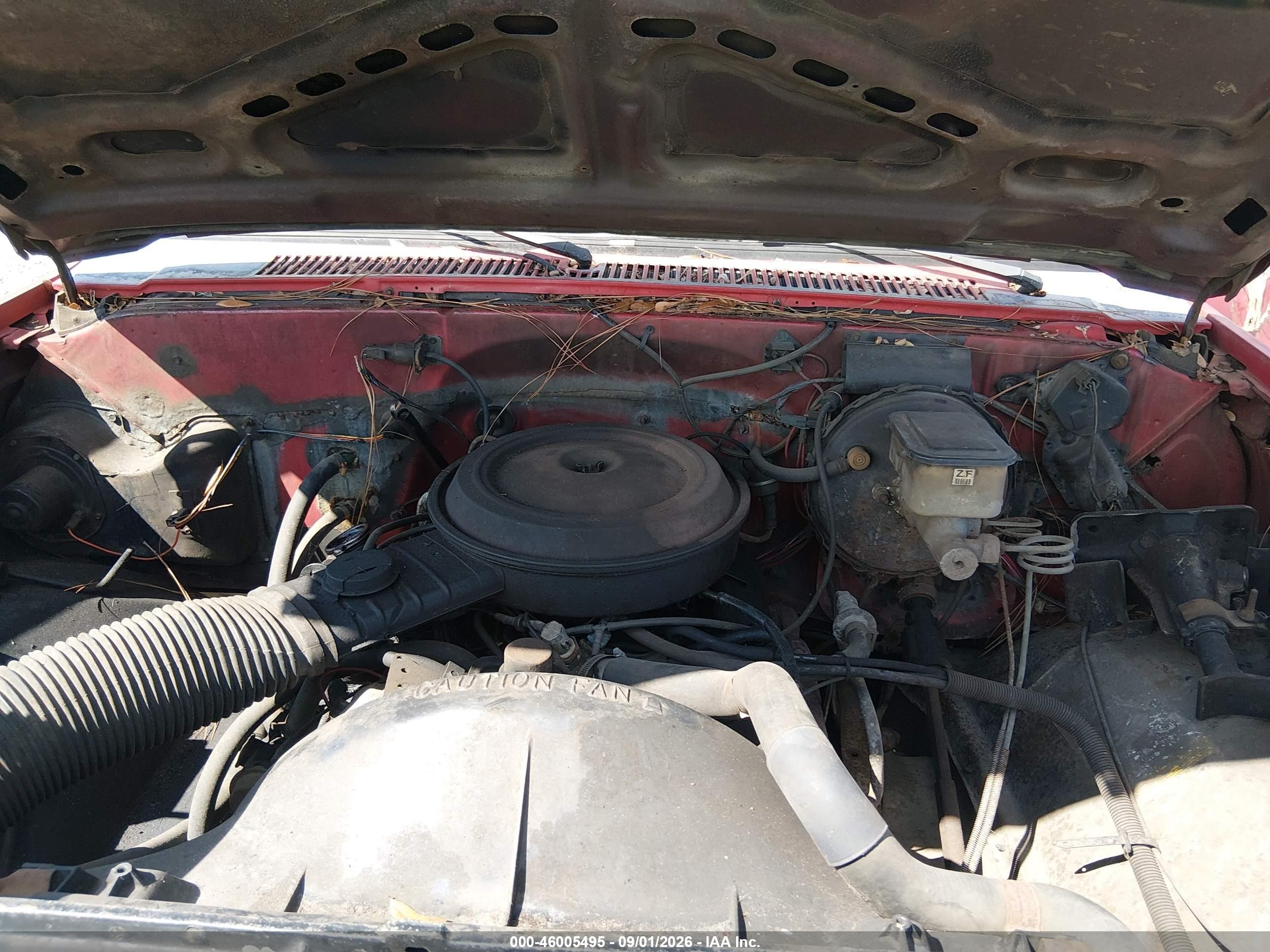 1985 Chevrolet C10 Red vin: 2GCDC14H9F1114090