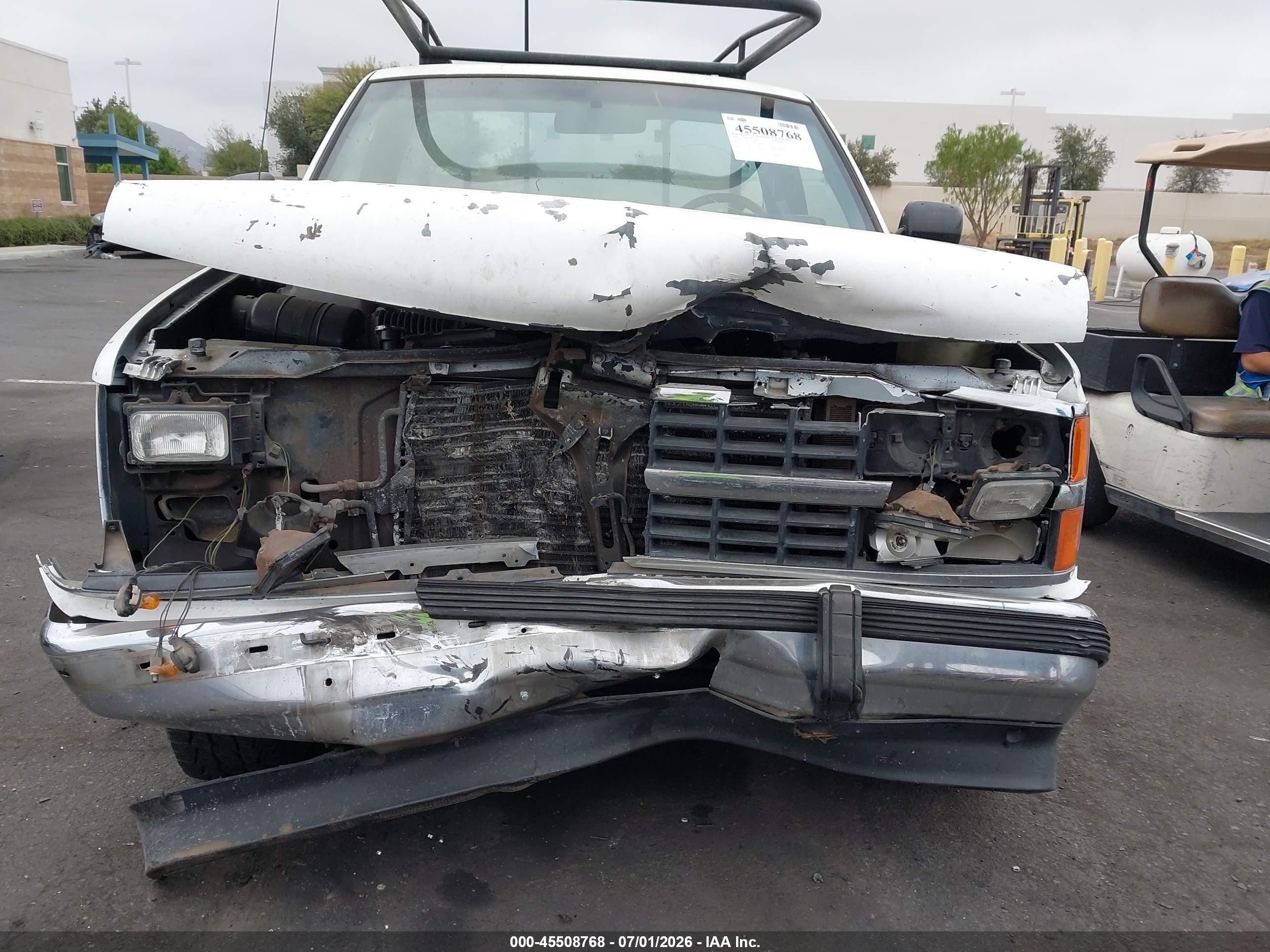 1988 Chevrolet Gmt-400 C1500 White vin: 2GCDC14K5J1108825
